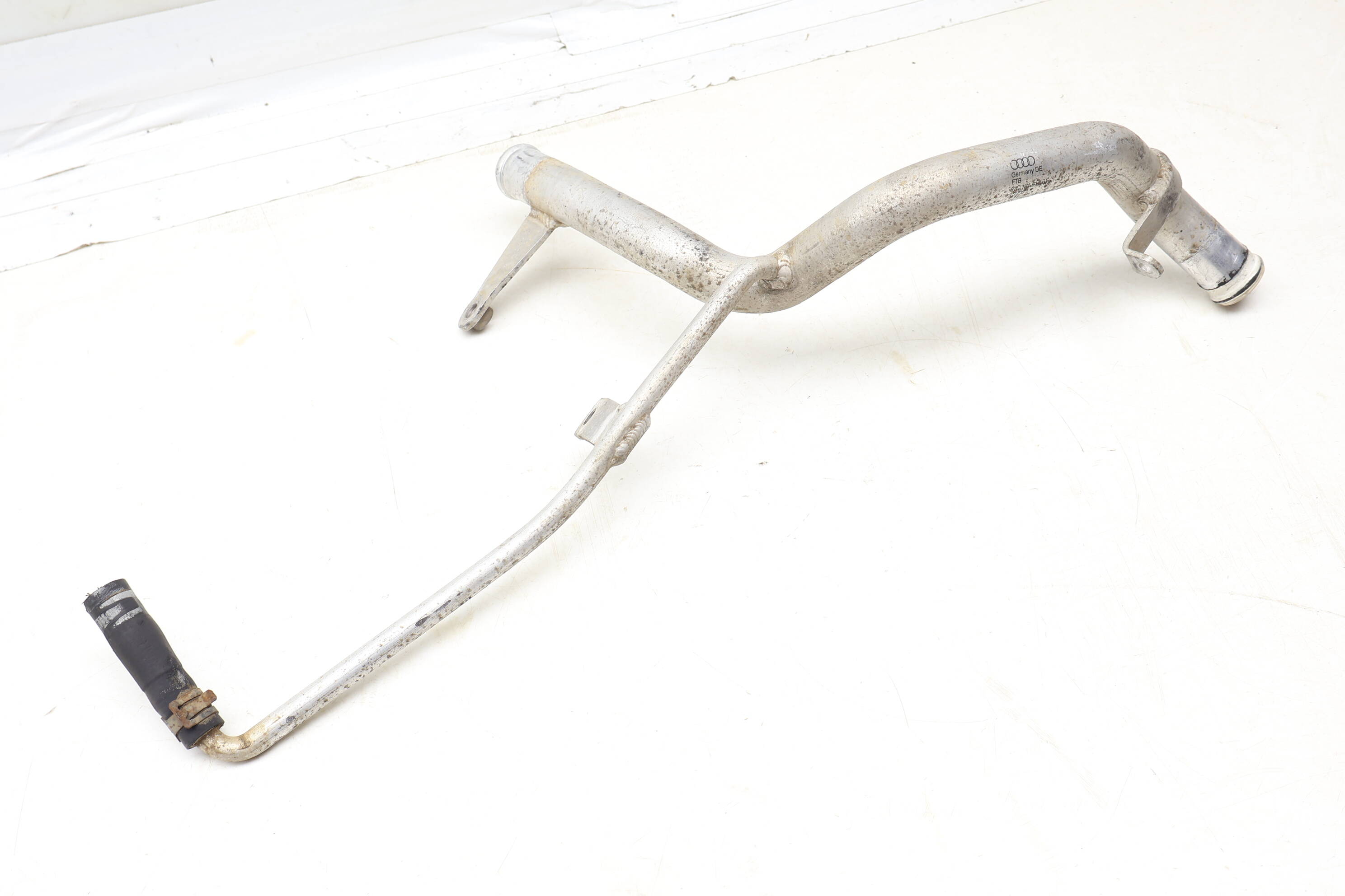 Coolant Pipe / Tube / Line 07C121511BF