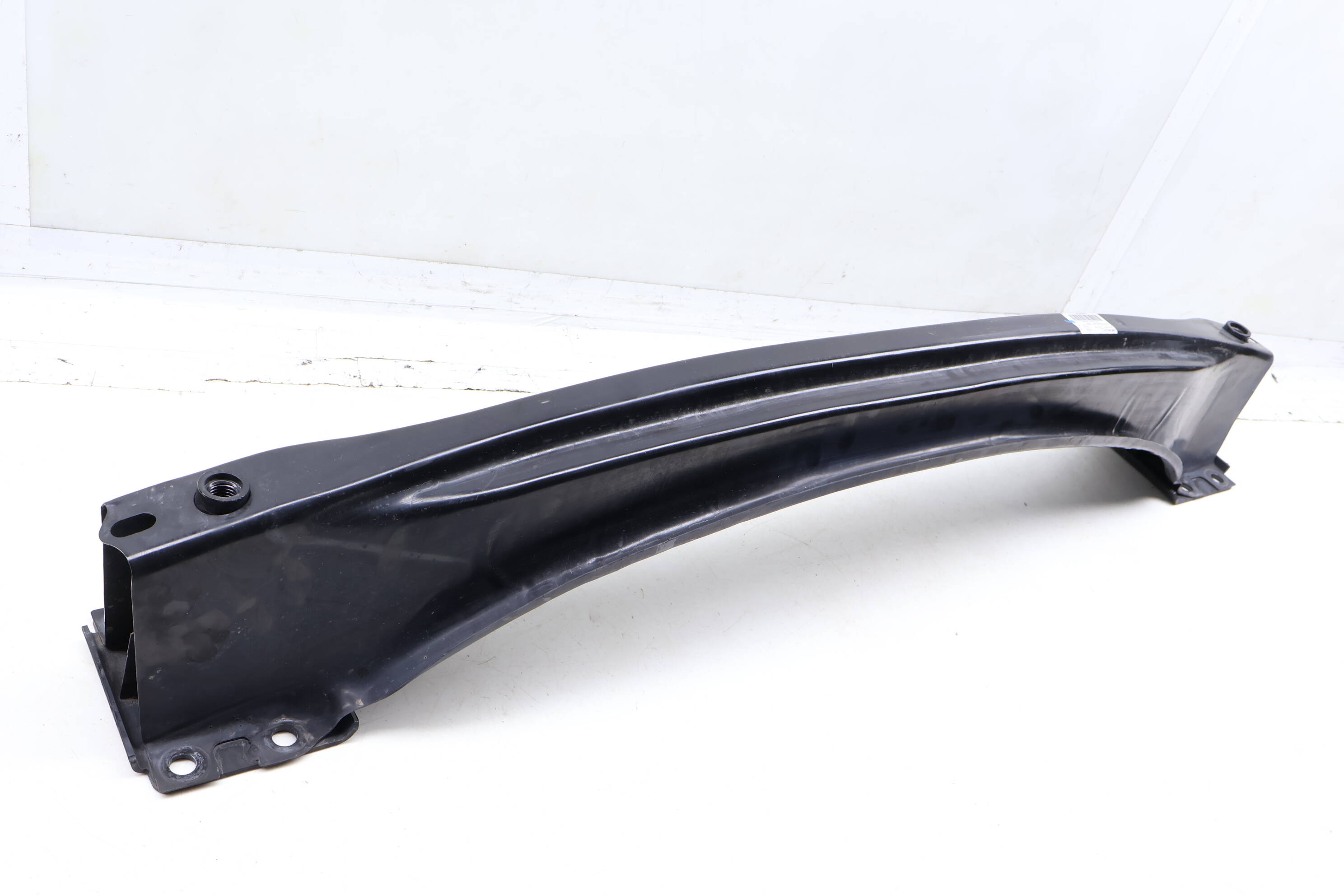 Bumper Reinforcement Bar / Impact Beam 7P0807309A 95850530901