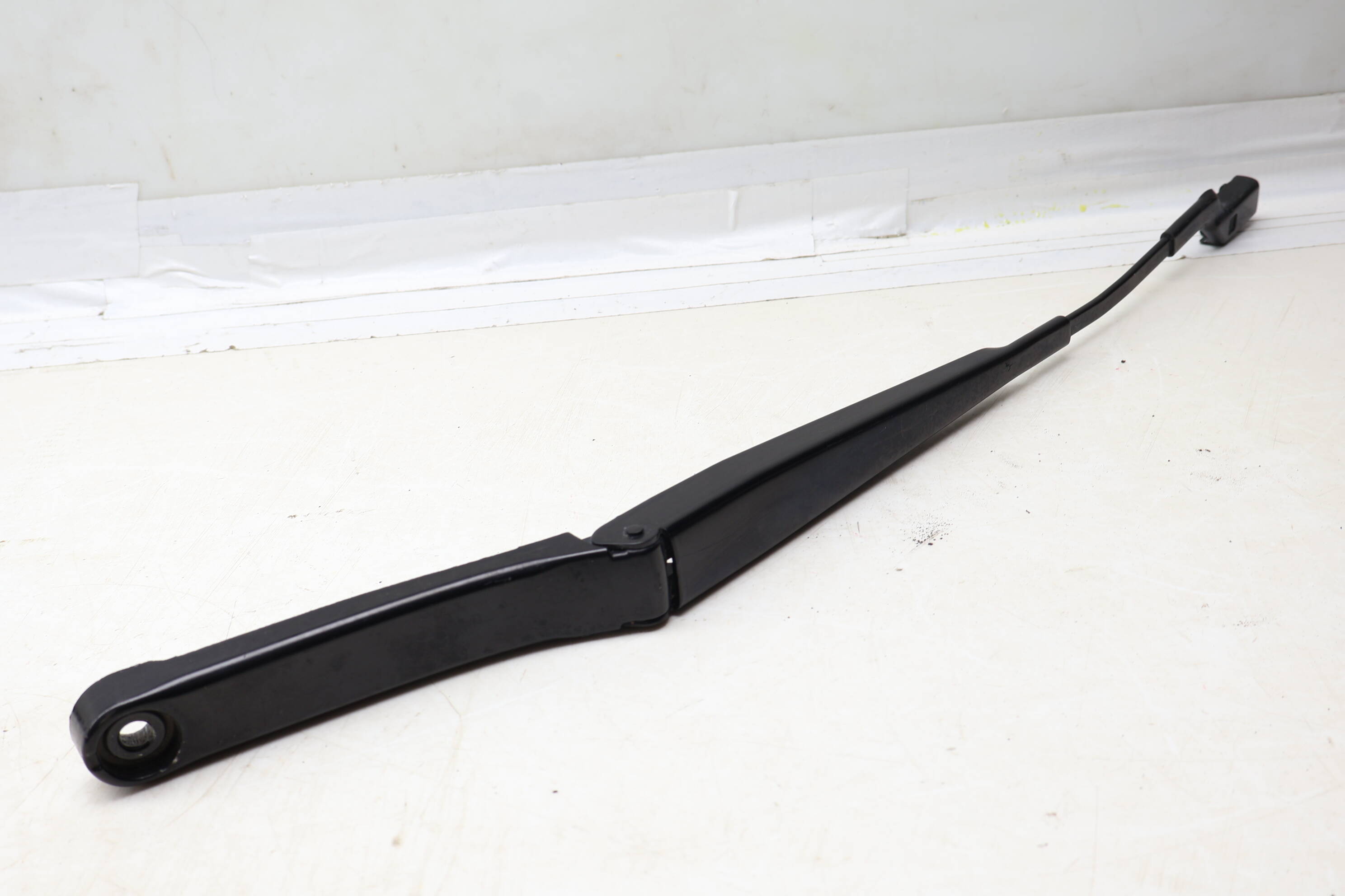 Windshield Wiper Arm 5GM955409