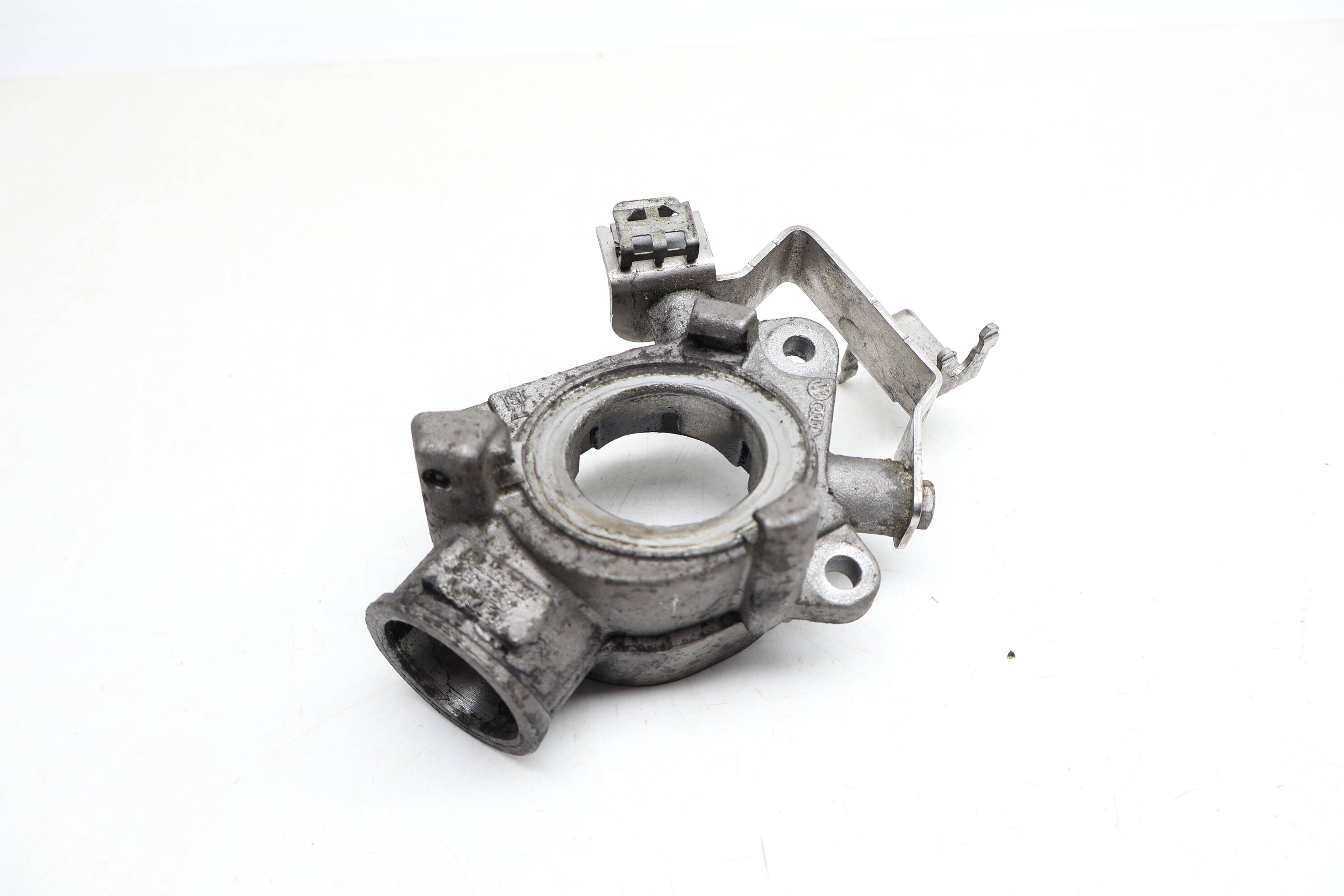 Turbo&#x20;Exhaust&#x20;Gas&#x20;Recirculation&#x20;Adapter&#x20;03L129637