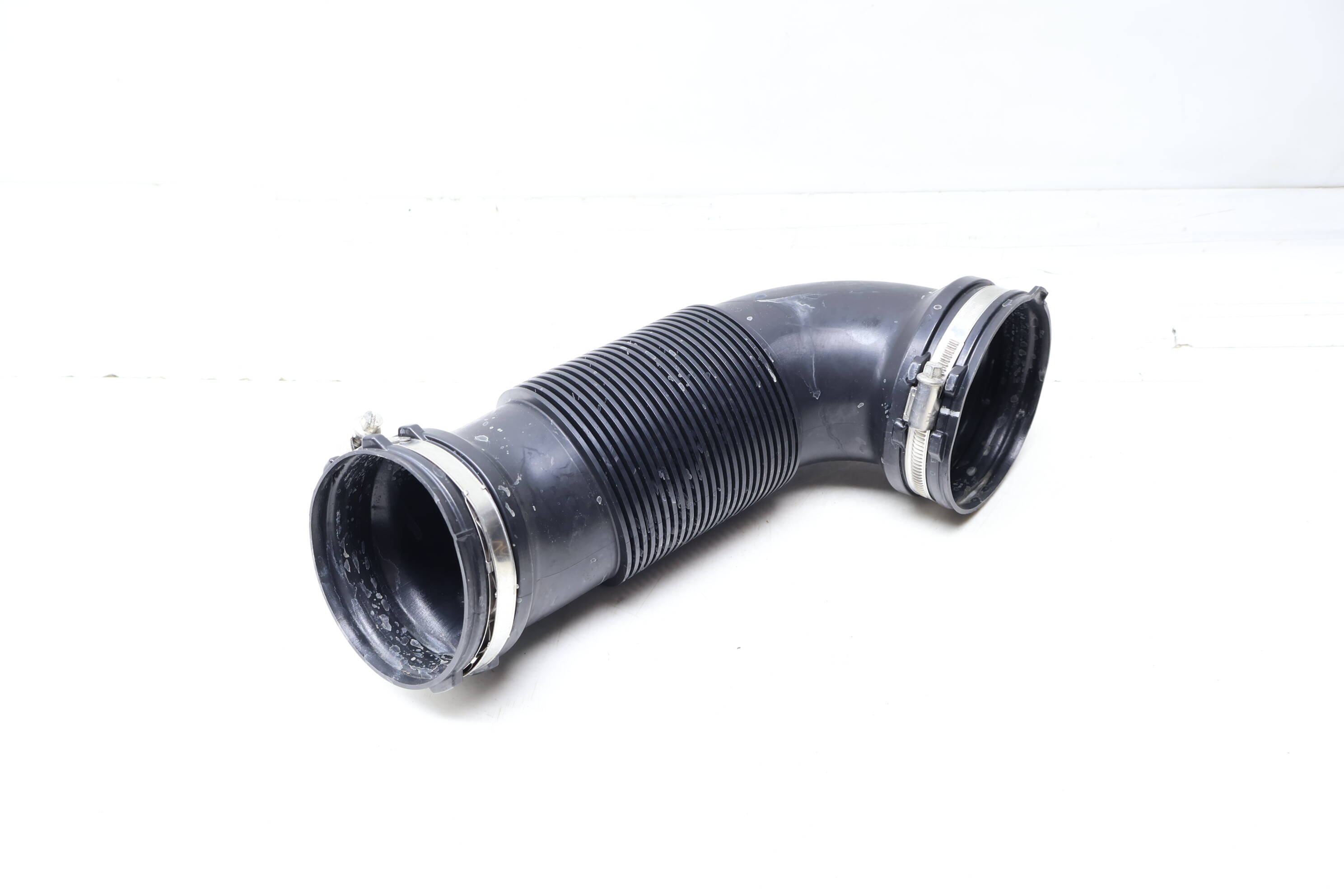 Intake Air Duct / Tube 3QF129680