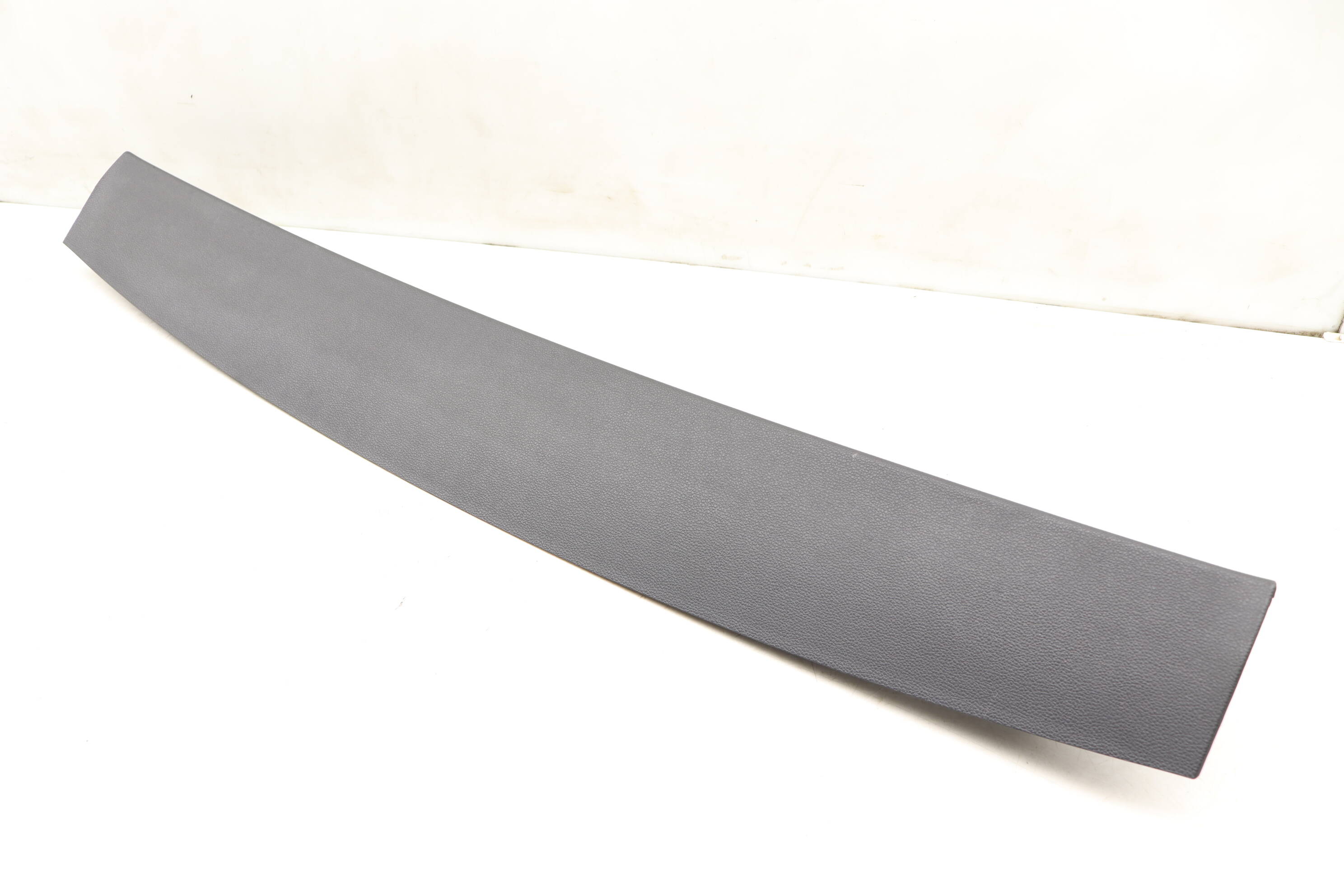 Hatch / Trunk Upper Center Trim Panel 3CN867707