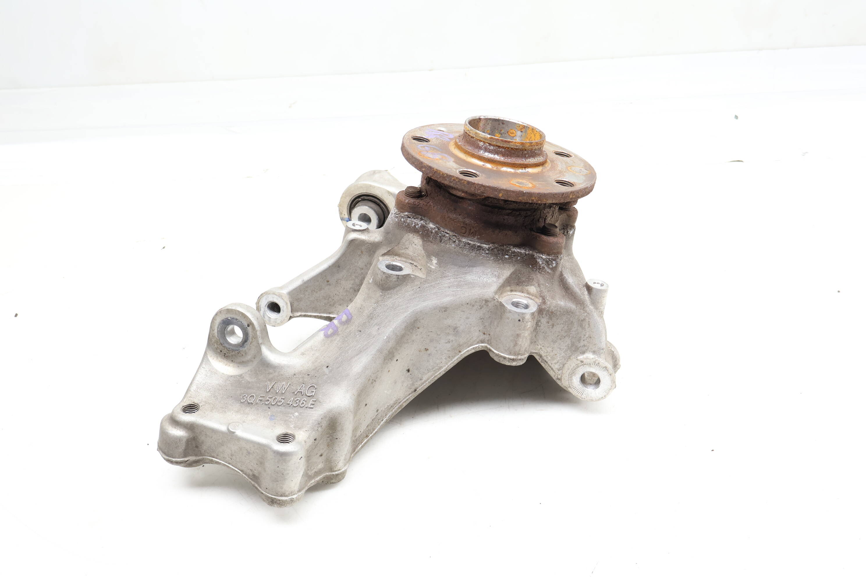 Spindle&#x20;Knuckle&#x20;W&#x2F;&#x20;Wheel&#x20;Bearing&#x20;3QF505436E