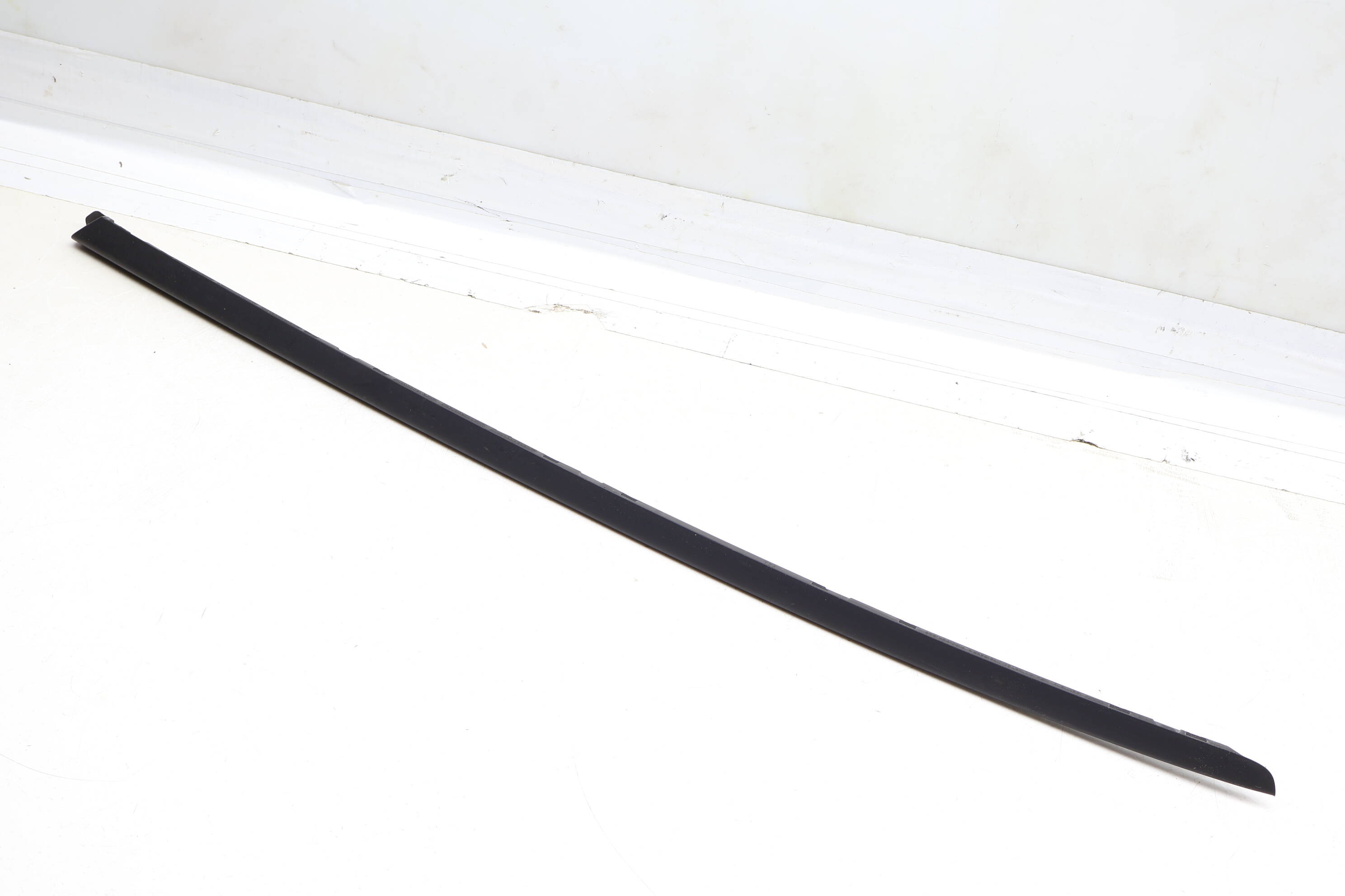 Windshield Side Trim / Seal 4G8854328