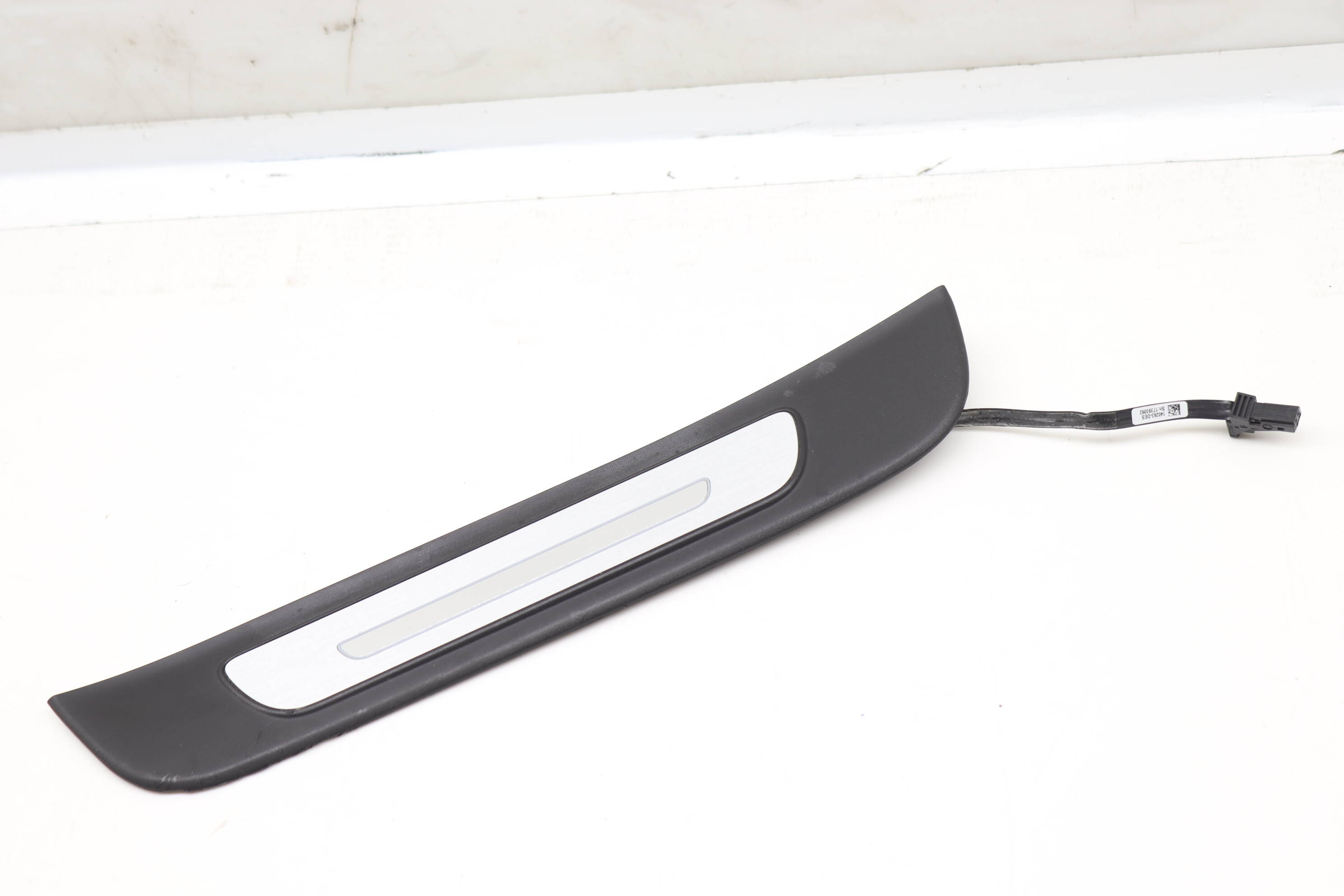 Door Sill / Light Bar 4G8947423C