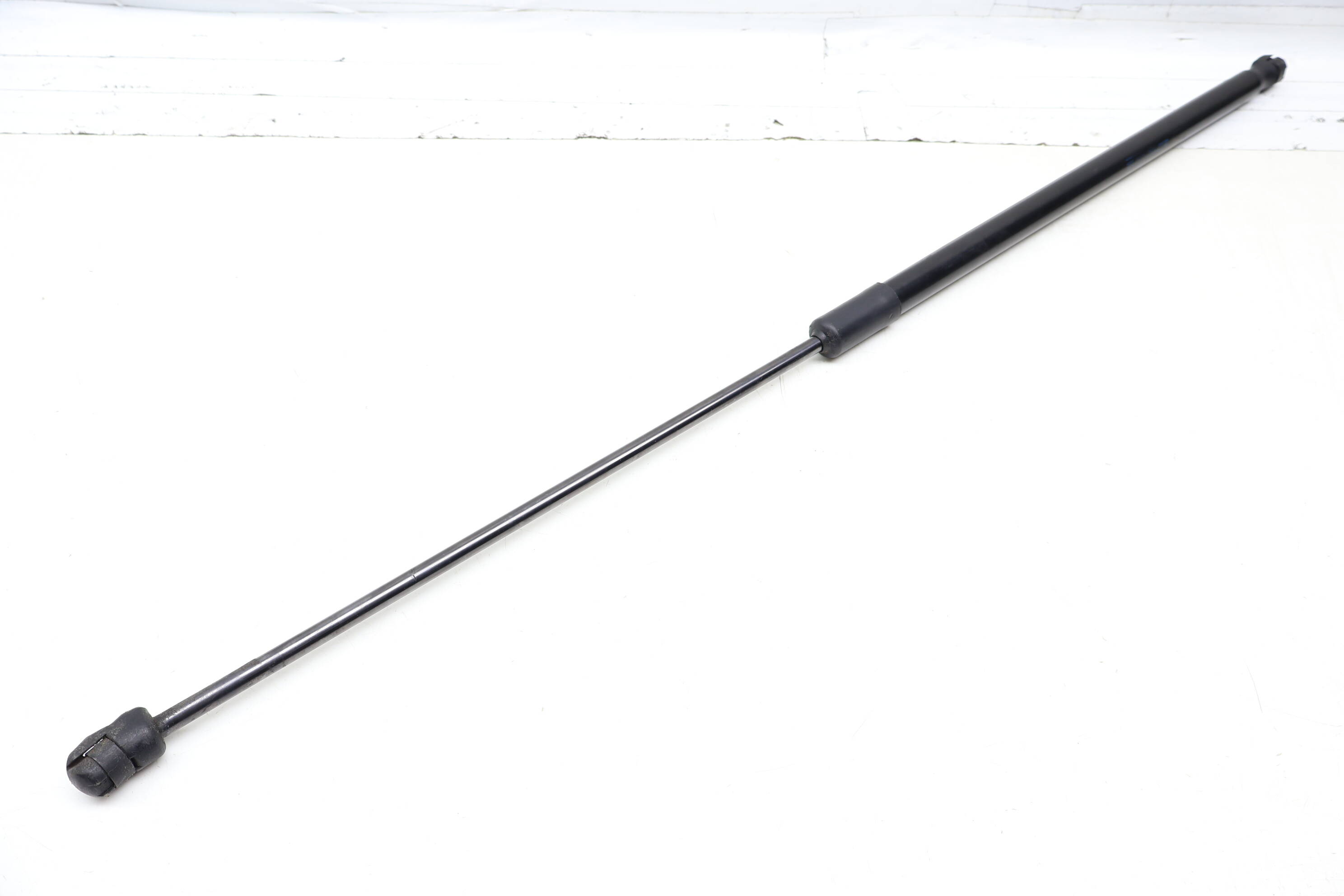 Hood Strut / Shock 4M0823359B