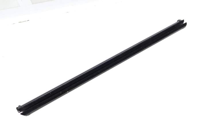 Inner Door / Window Slot Seal 17A839480A main product photo