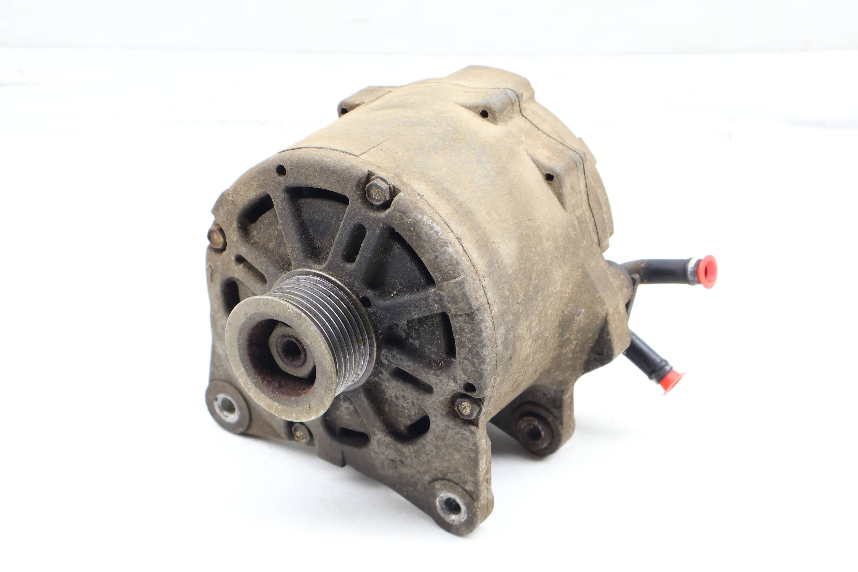 Water-Cooled Alternator (190 Amp) 07C903021H