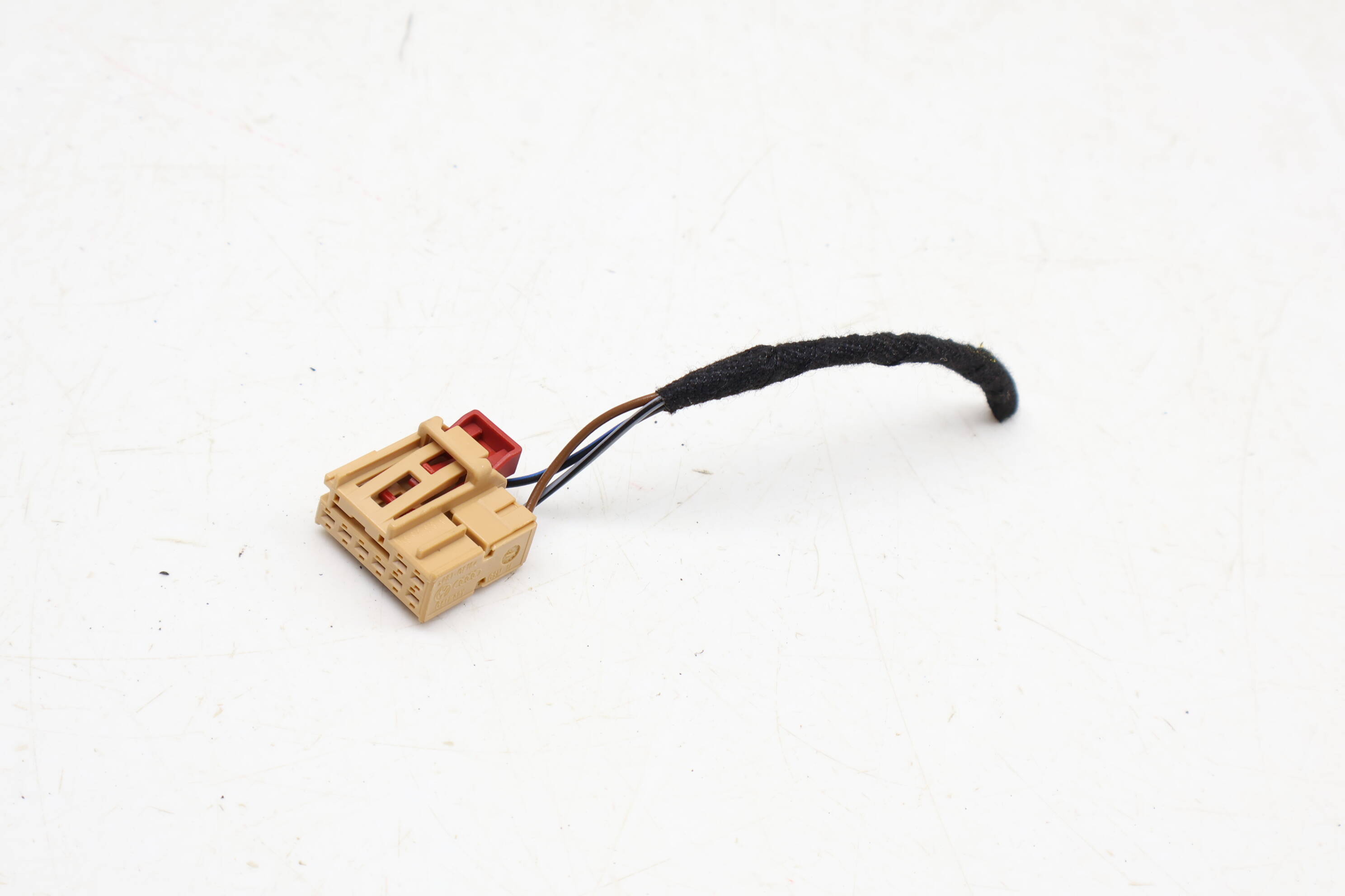 VW 8-Pin Wiring Harness Connector / Pigtail 1K8972928A