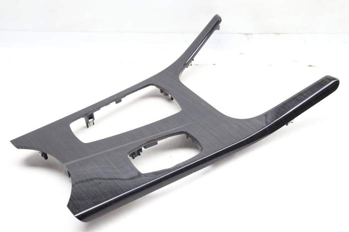 Shifter Bezel / Center Console Trim 51169302215 main product photo