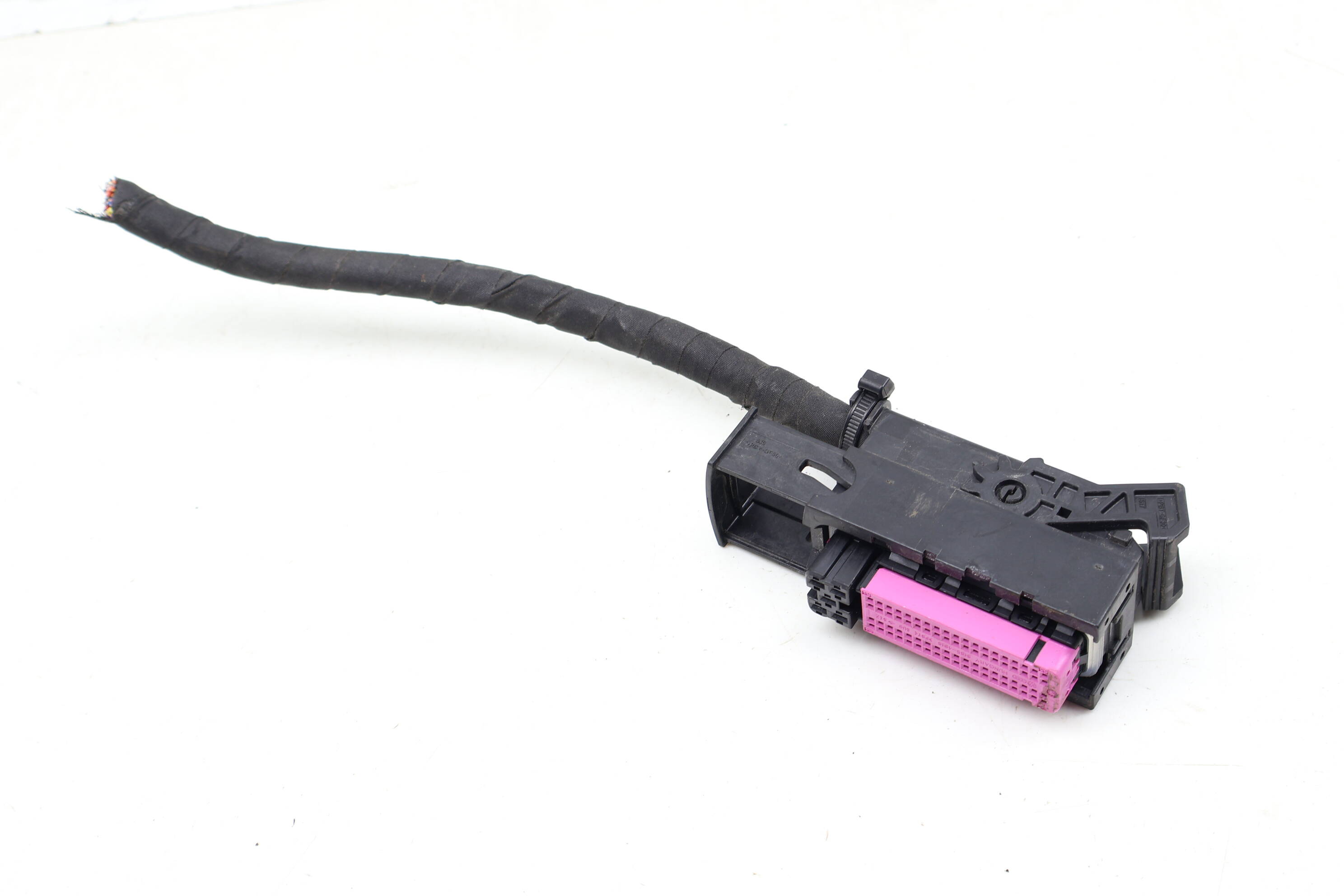 Transmission Module Wiring Connector / Pigtail (81-Pin) 1S0906385A
