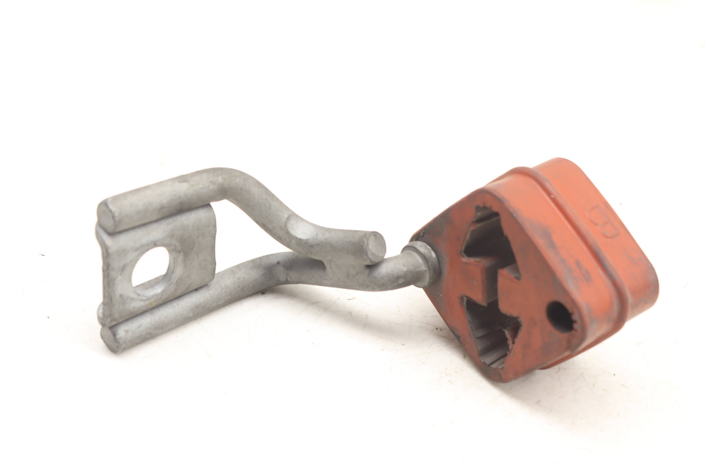 Exhaust&#x20;Hanger&#x20;&#x2F;&#x20;Rubber&#x20;Mount&#x20;&#x2F;&#x20;Bracket&#x20;18207585348