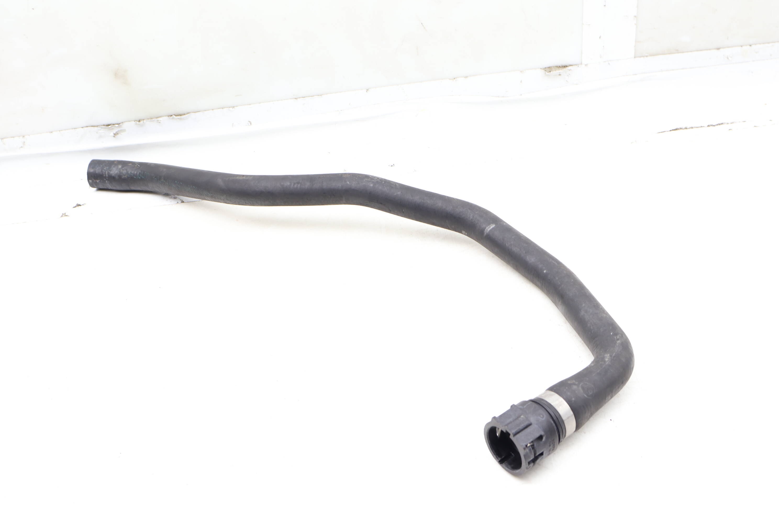 Coolant Hose / Line 64213400415