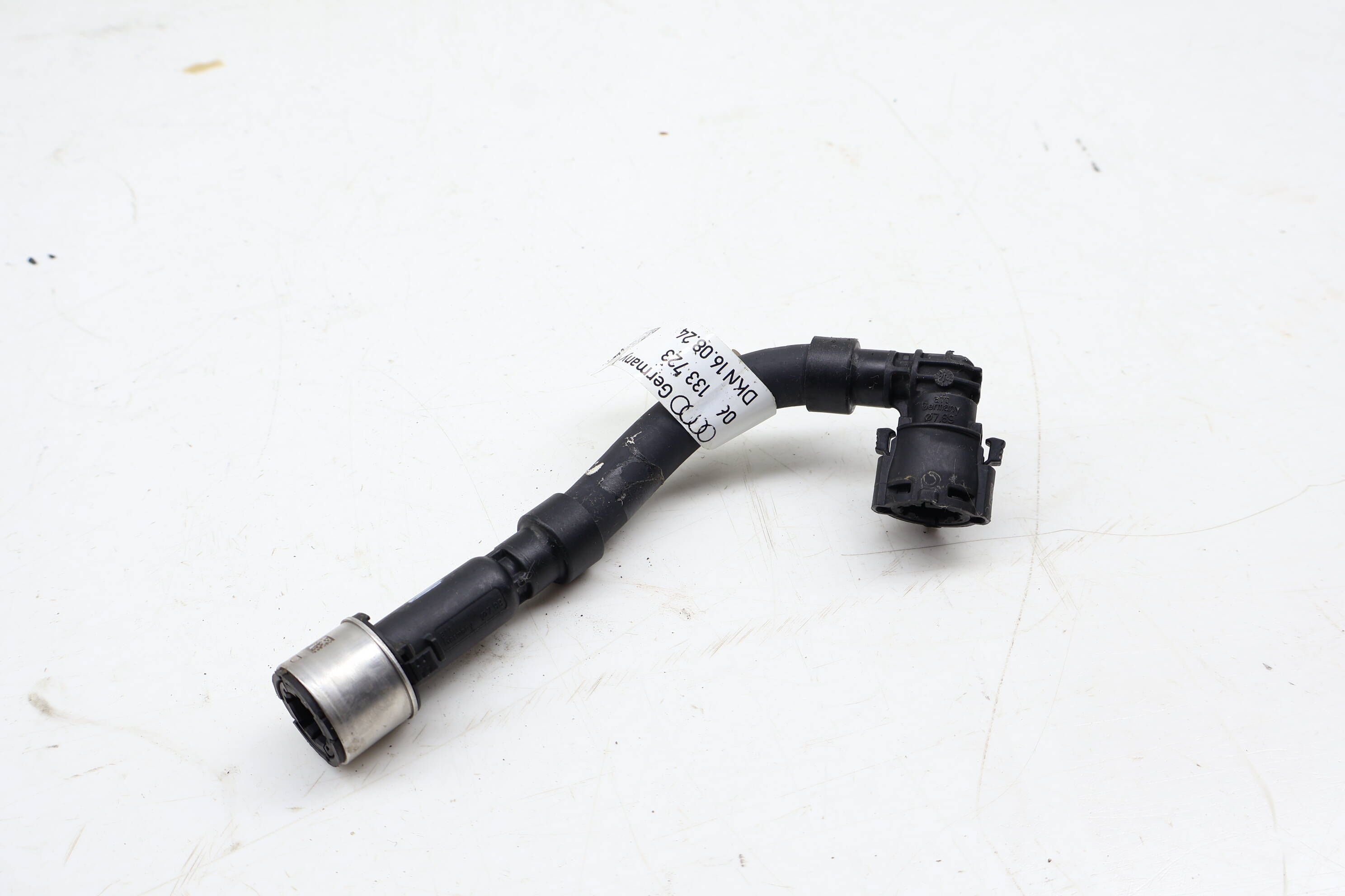 Fuel Line / Hose (Supply) 06N133723