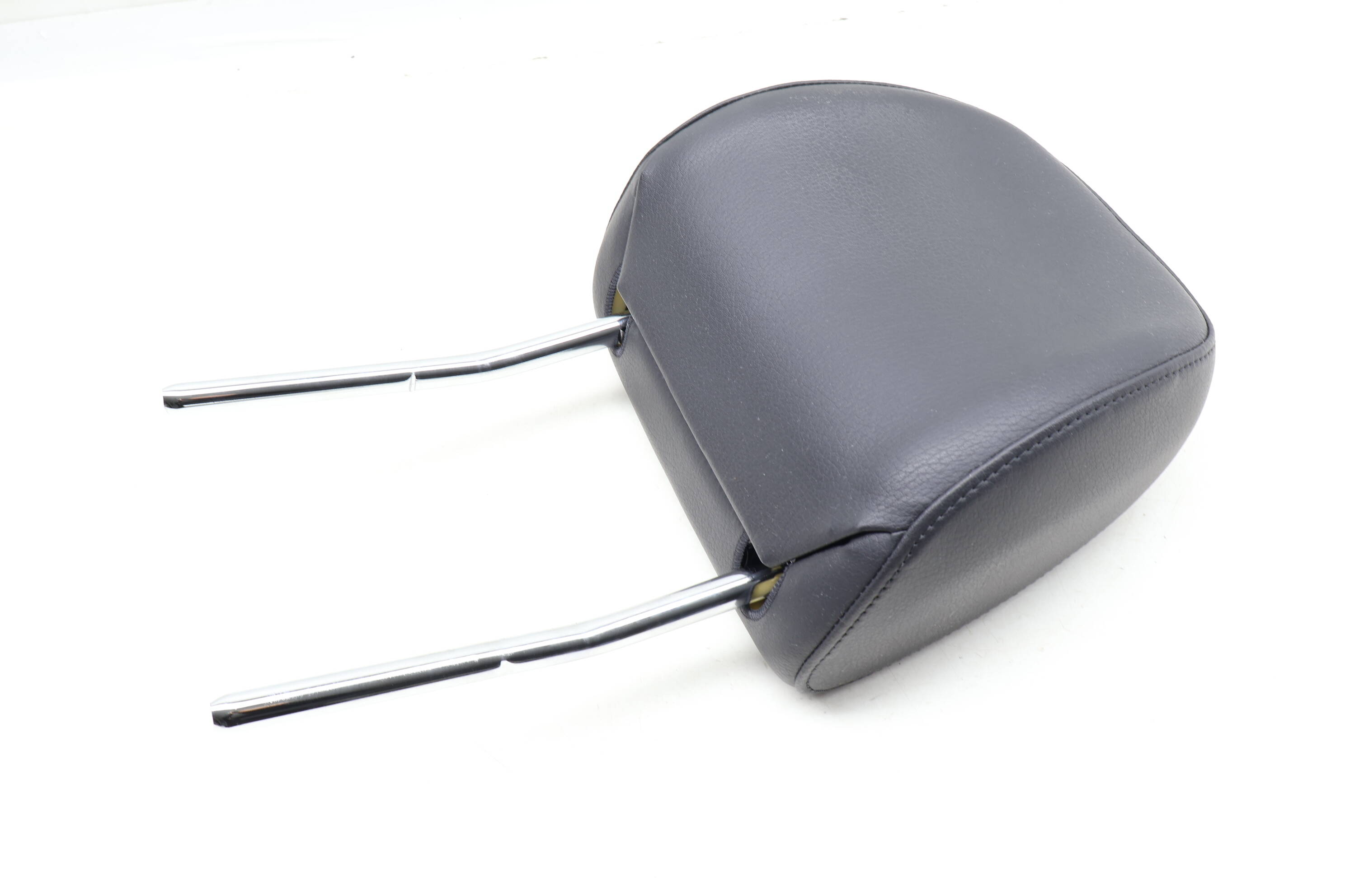 Headrest / Head Rest 8K0881901AT