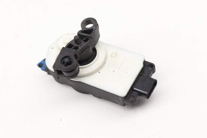 Upper Grille Air Flow Shutter Motor / Module 9464870 main product photo