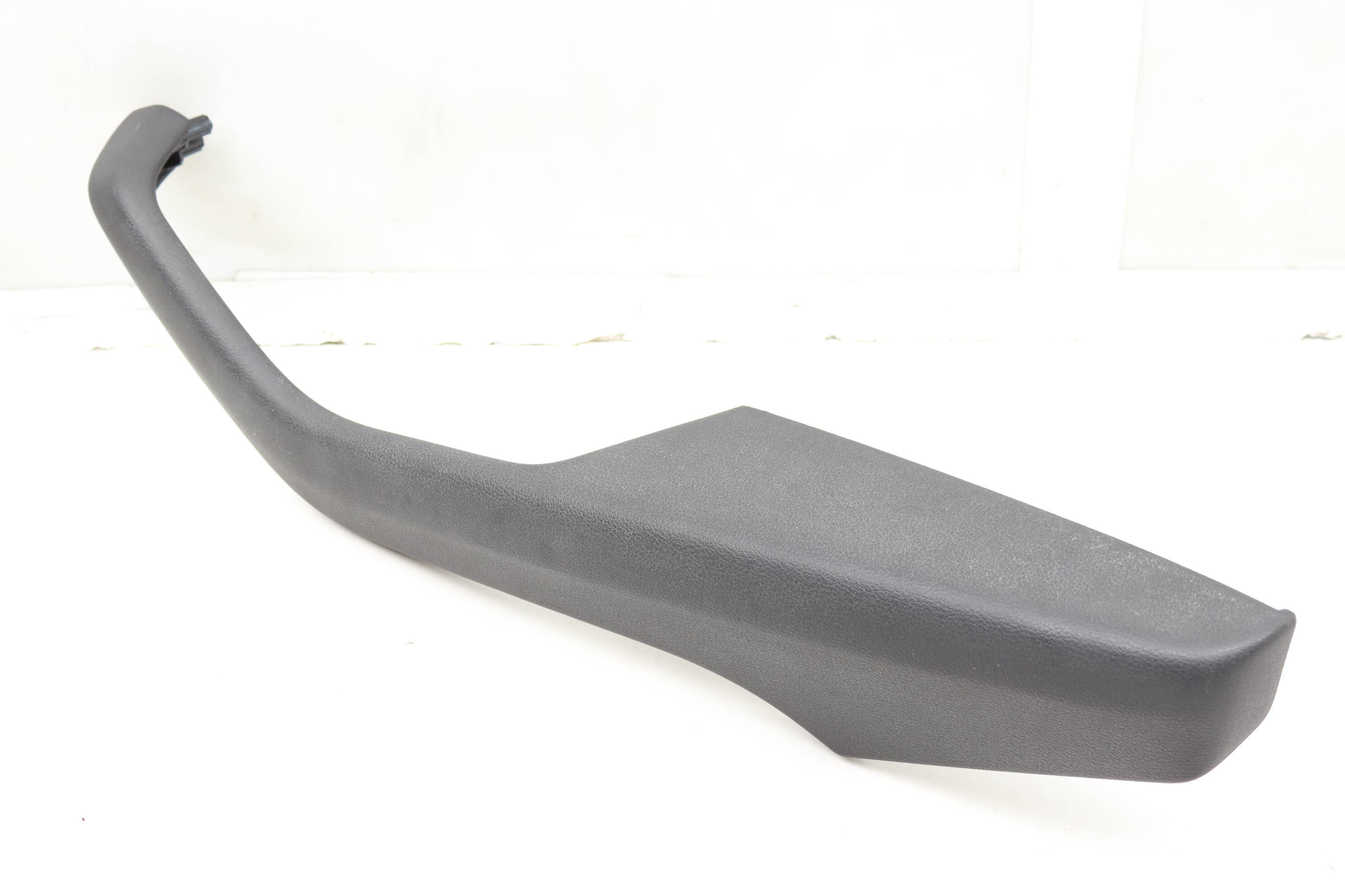 Door&#x20;Panel&#x20;Pull&#x20;&#x2F;&#x20;Armrest&#x20;8W0867174D