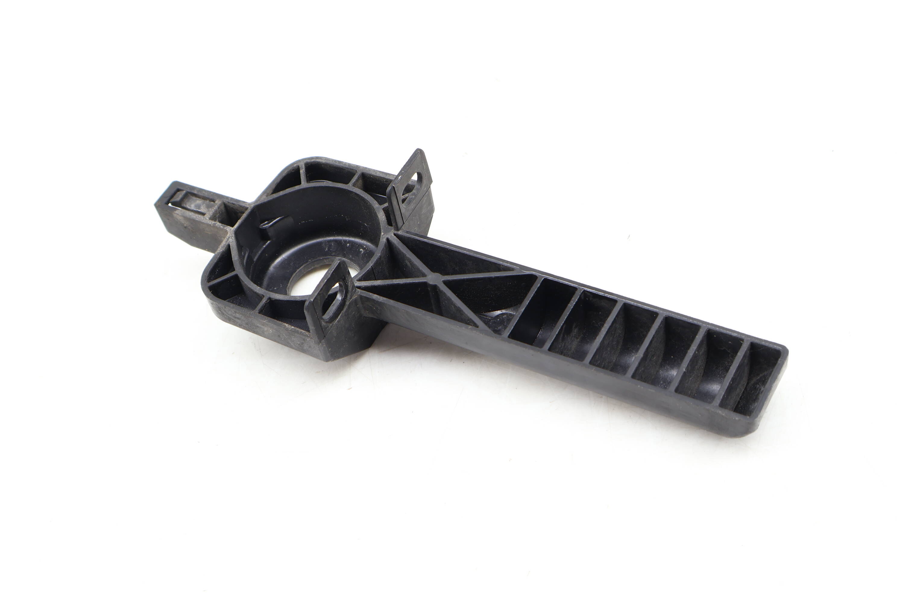 Radiator Mount Bracket 8W0805201