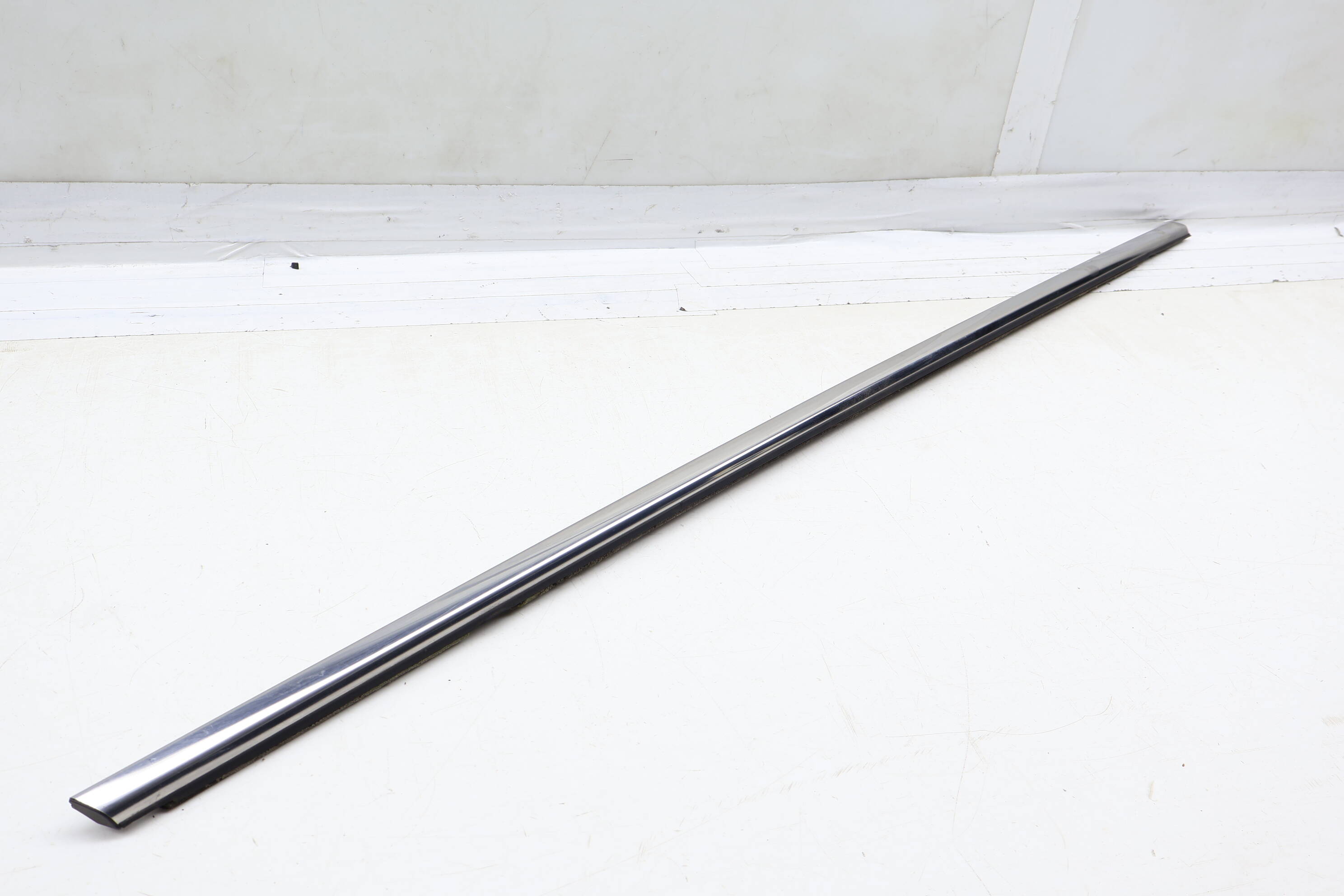 Door Window Slot Seal / Trim (Outer) 5NN837476A