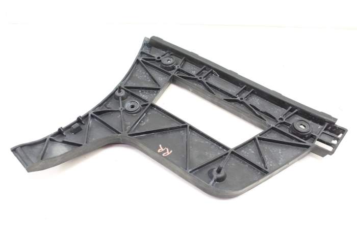 Bumper Guide / Bracket 8K5807454 main product photo
