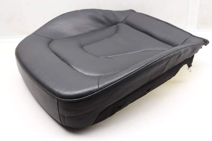 Lower Seat Bottom Cushion 8K0881405BJ main product photo