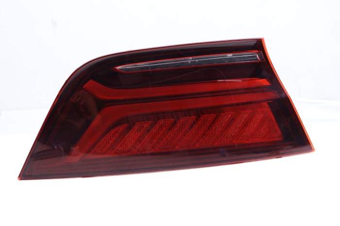 Outer Led Tail Light / Lamp 4G8945095F main product photo