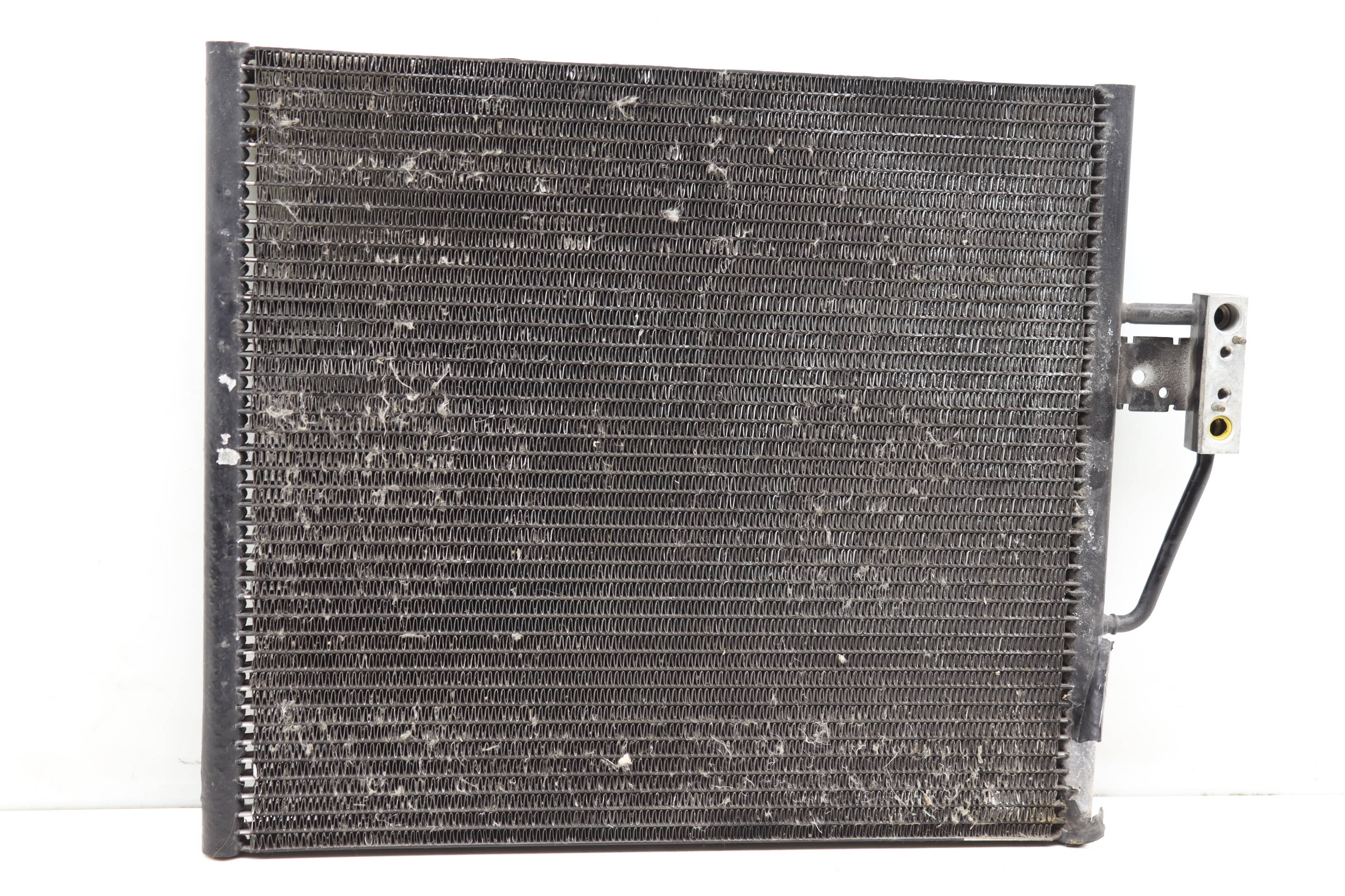 Ac Condenser 64538378438