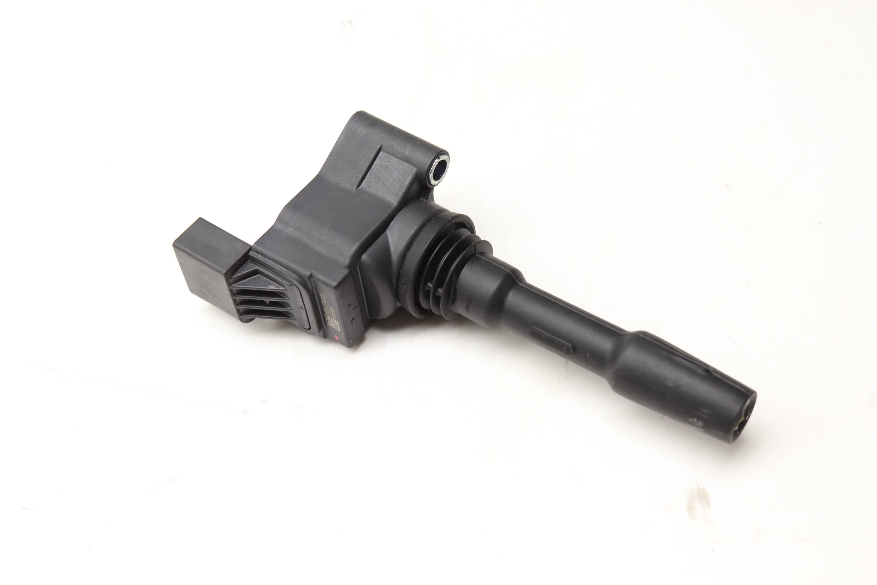 Ignition Coil 05E905110B