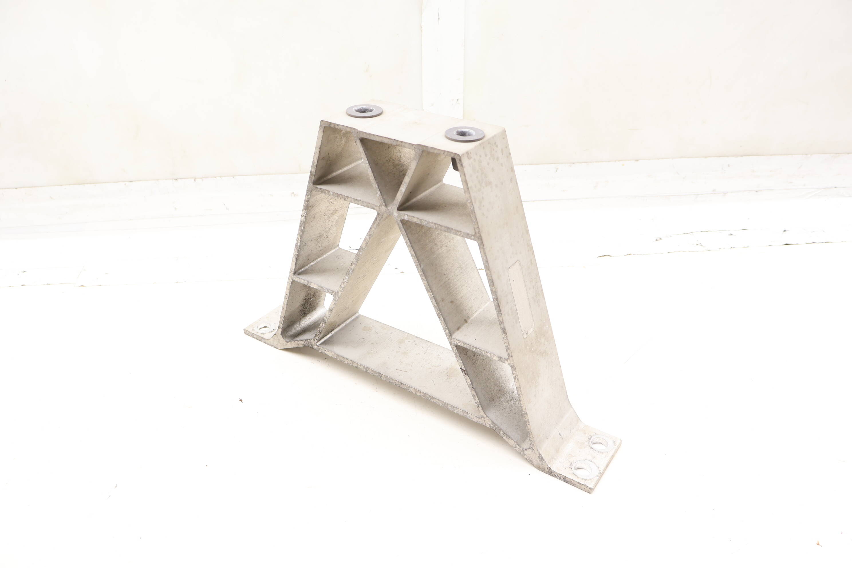 Suspension / Frame Mount Bracket 51617391460