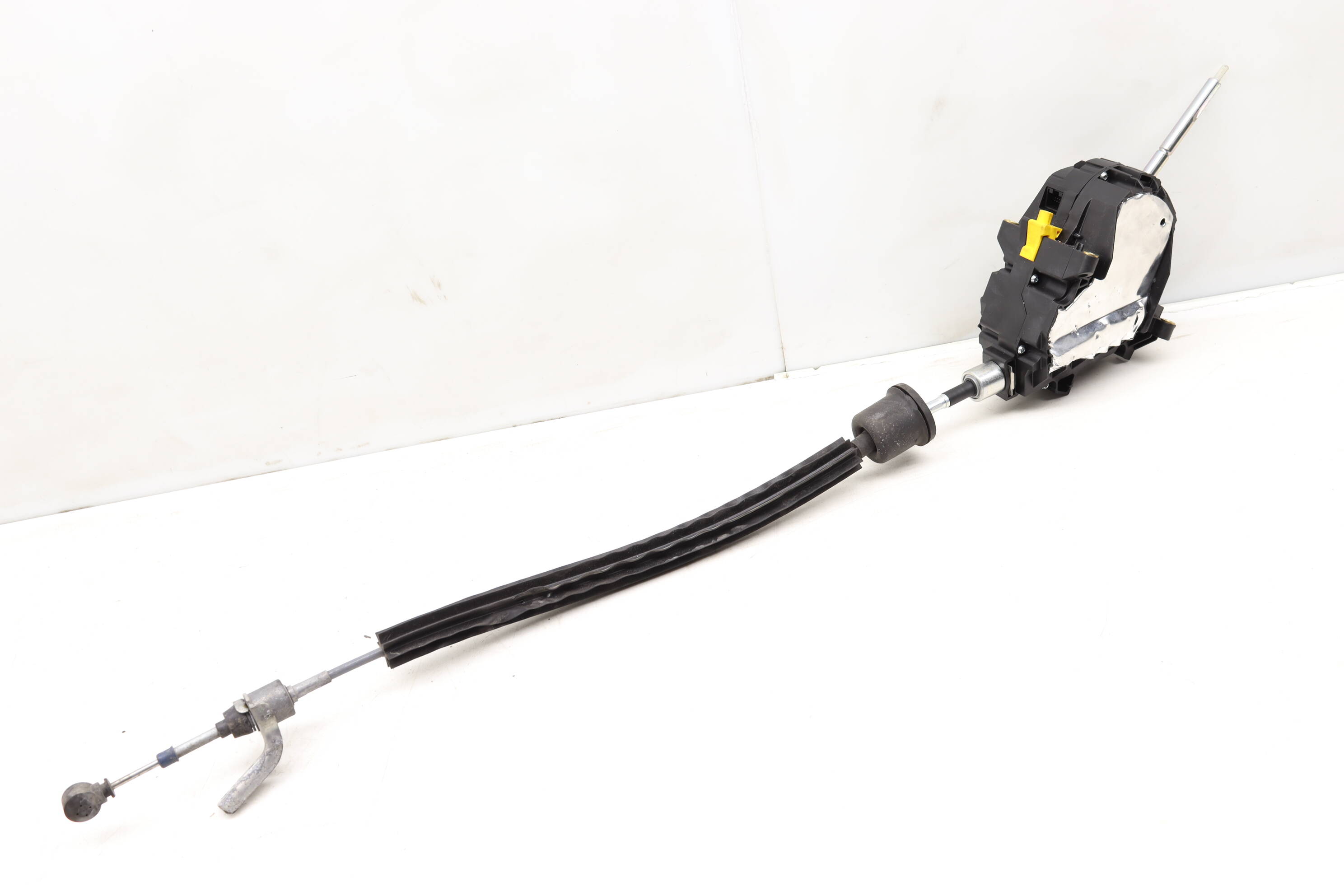 Automatic Shift / Shifter Assembly W/ Linkage 7P5713025AC