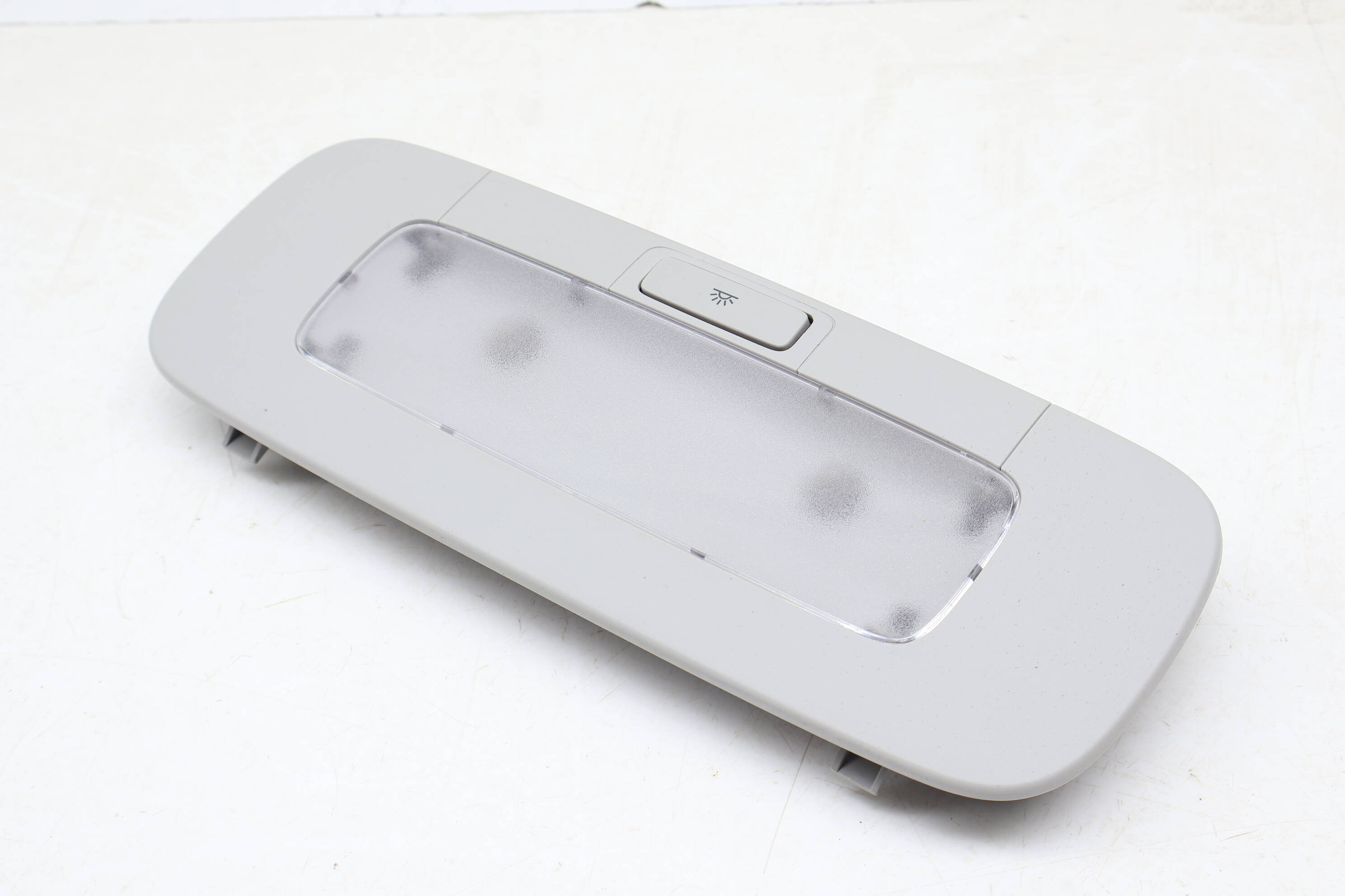 Dome / Reading Light 1K0947291H