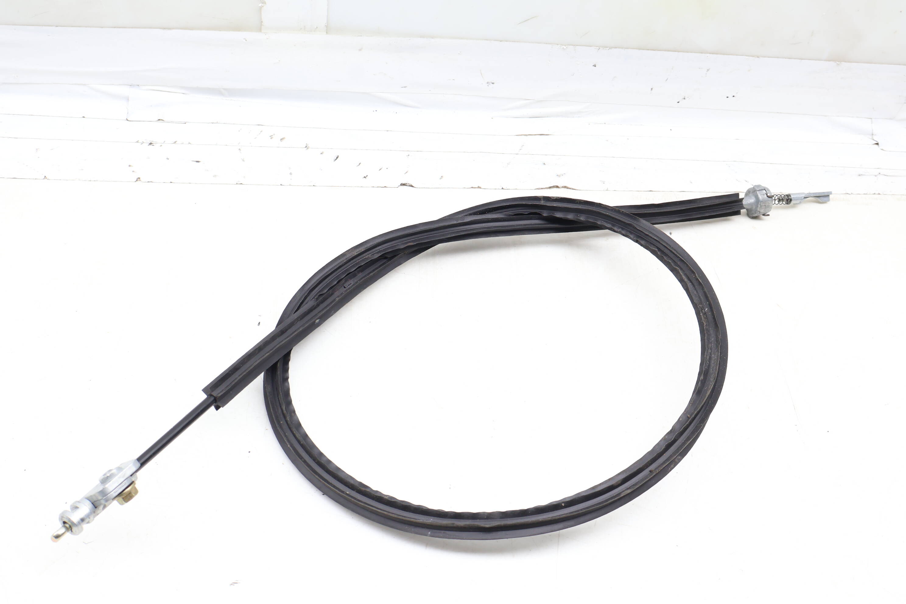 Automatic Shifter / Ignition Lock Cable 8N1713303