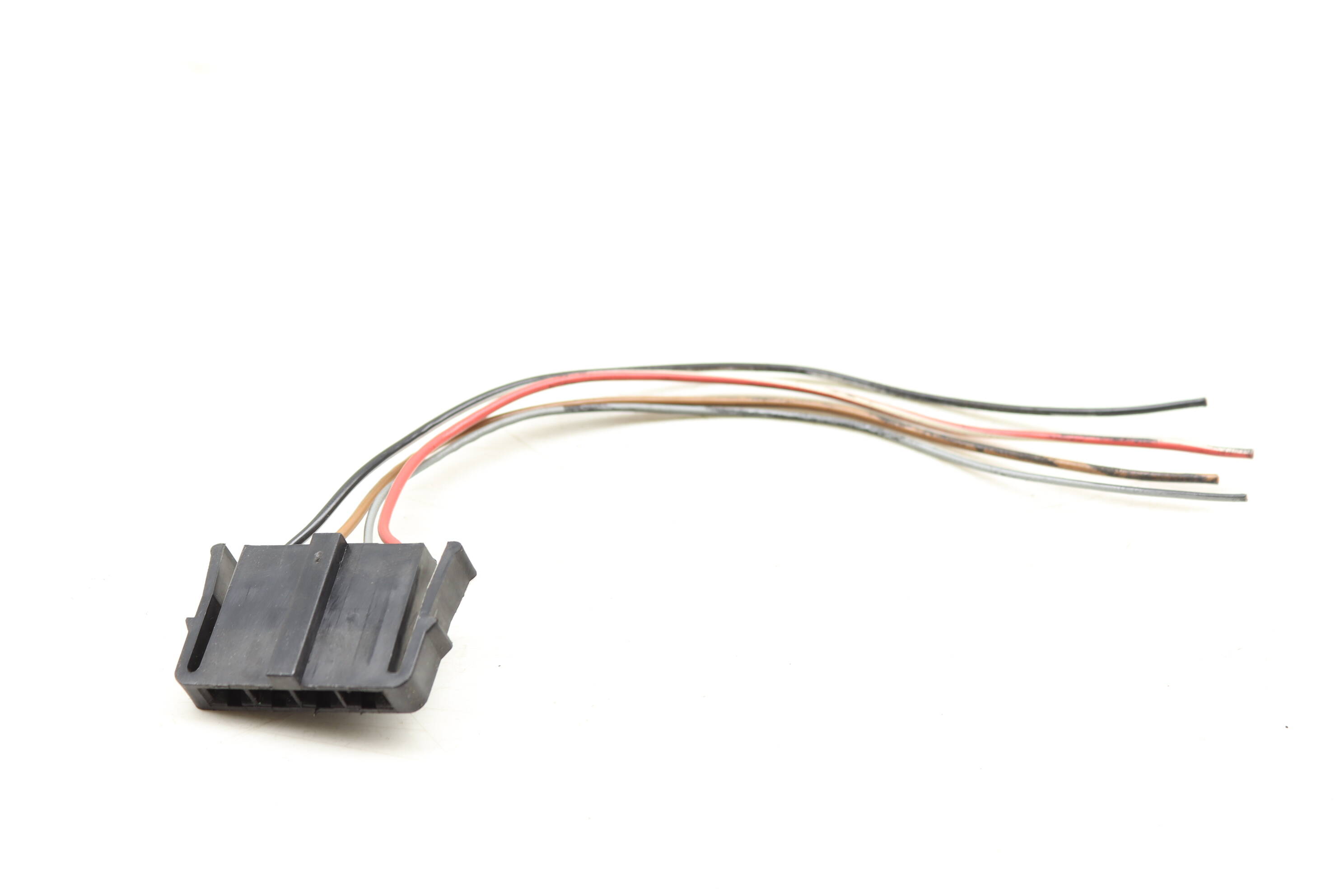 Outer Tail Light Wiring Connector / Pigtail - 4 Pin 321945249