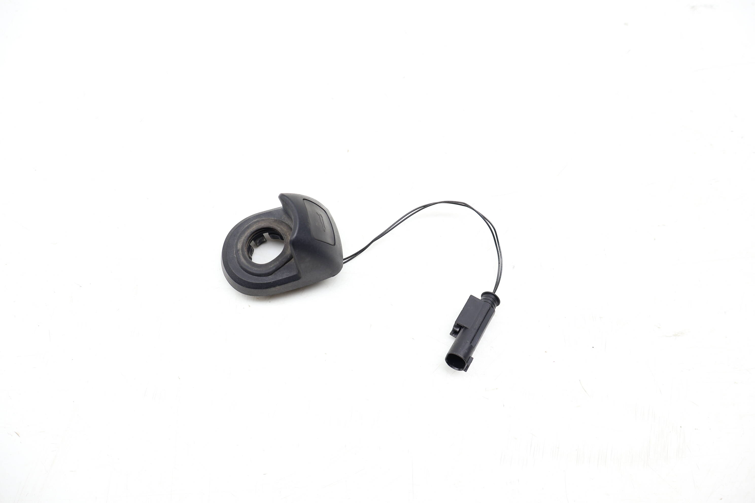 Trunk Release Button / Switch 95B927227B