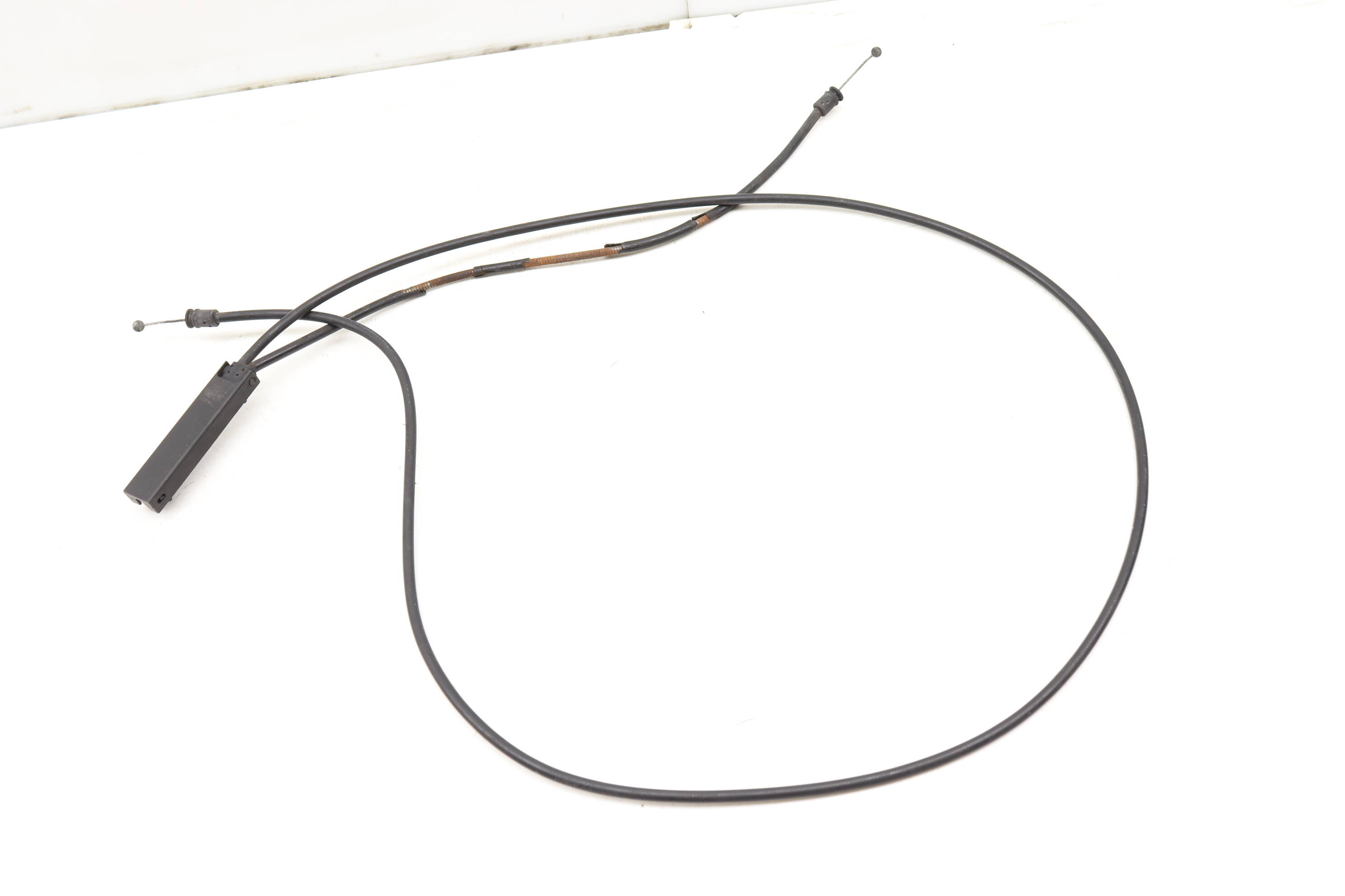 Hood Latch Release Cable 51237183773