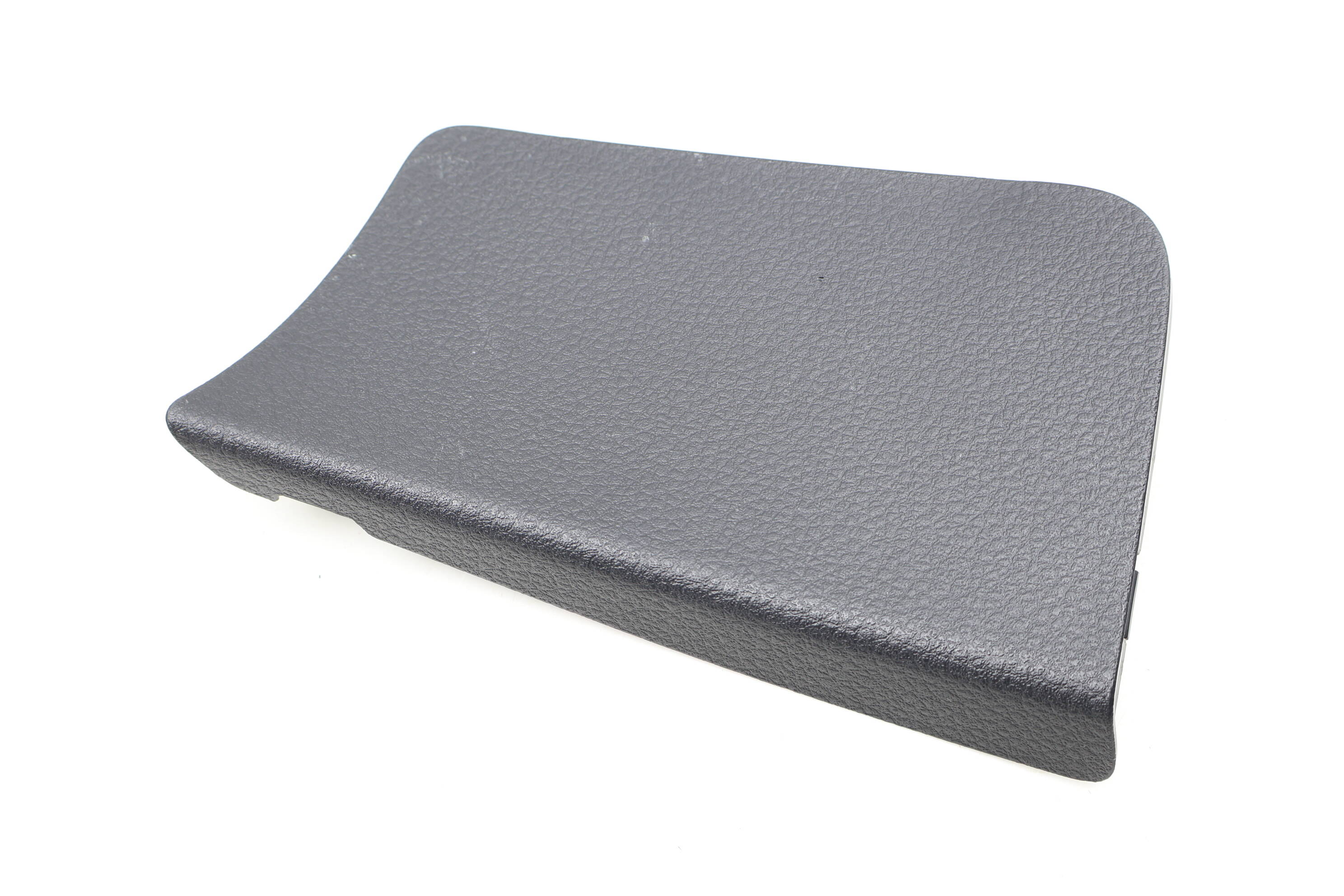 Trunk / Hatch Panel Cover 7P6867656