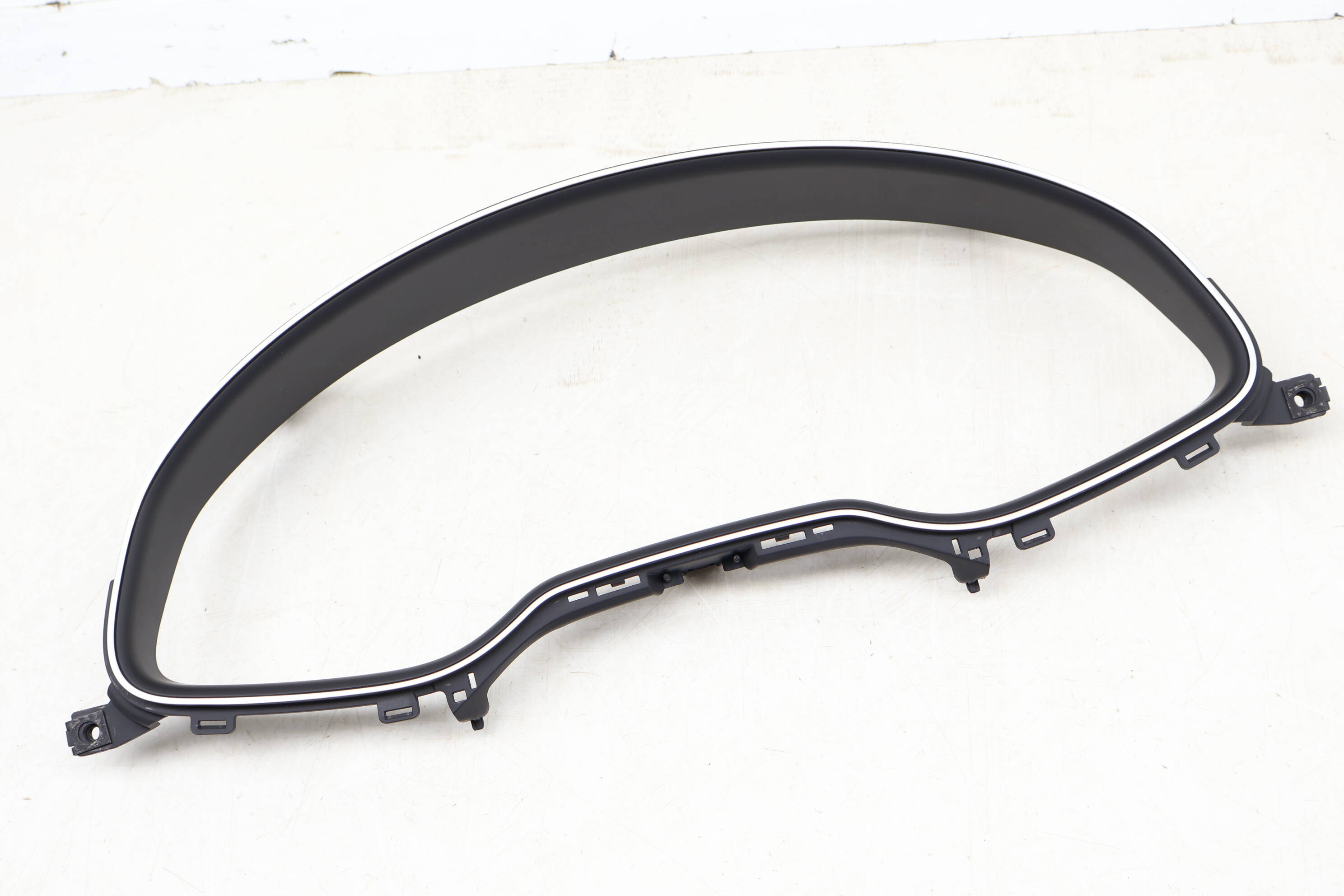 Instrument Cluster Trim / Bezel 4M0857115B