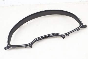 Instrument Cluster Trim / Bezel 4M0857115B Instrument Cluster Trim / Bezel 4M0857115B