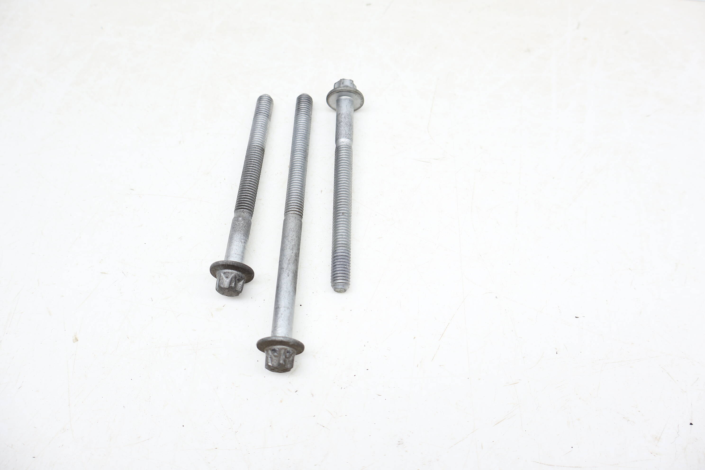 Ac Compressor Screw / Bolt Set