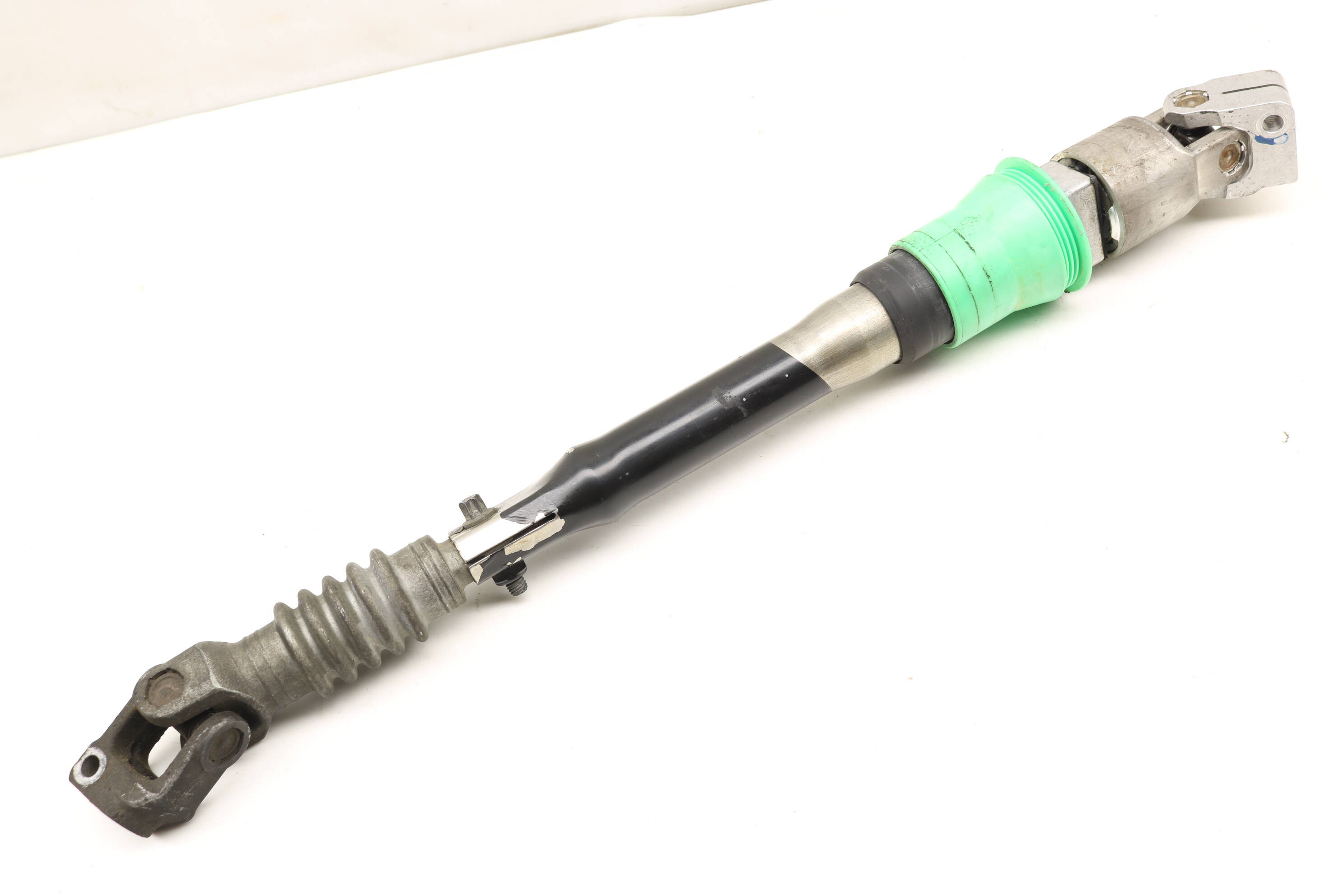 BMW Lower Steering Shaft Joint 32306757495 BMW Lower Steering Shaft Joint 32306757495