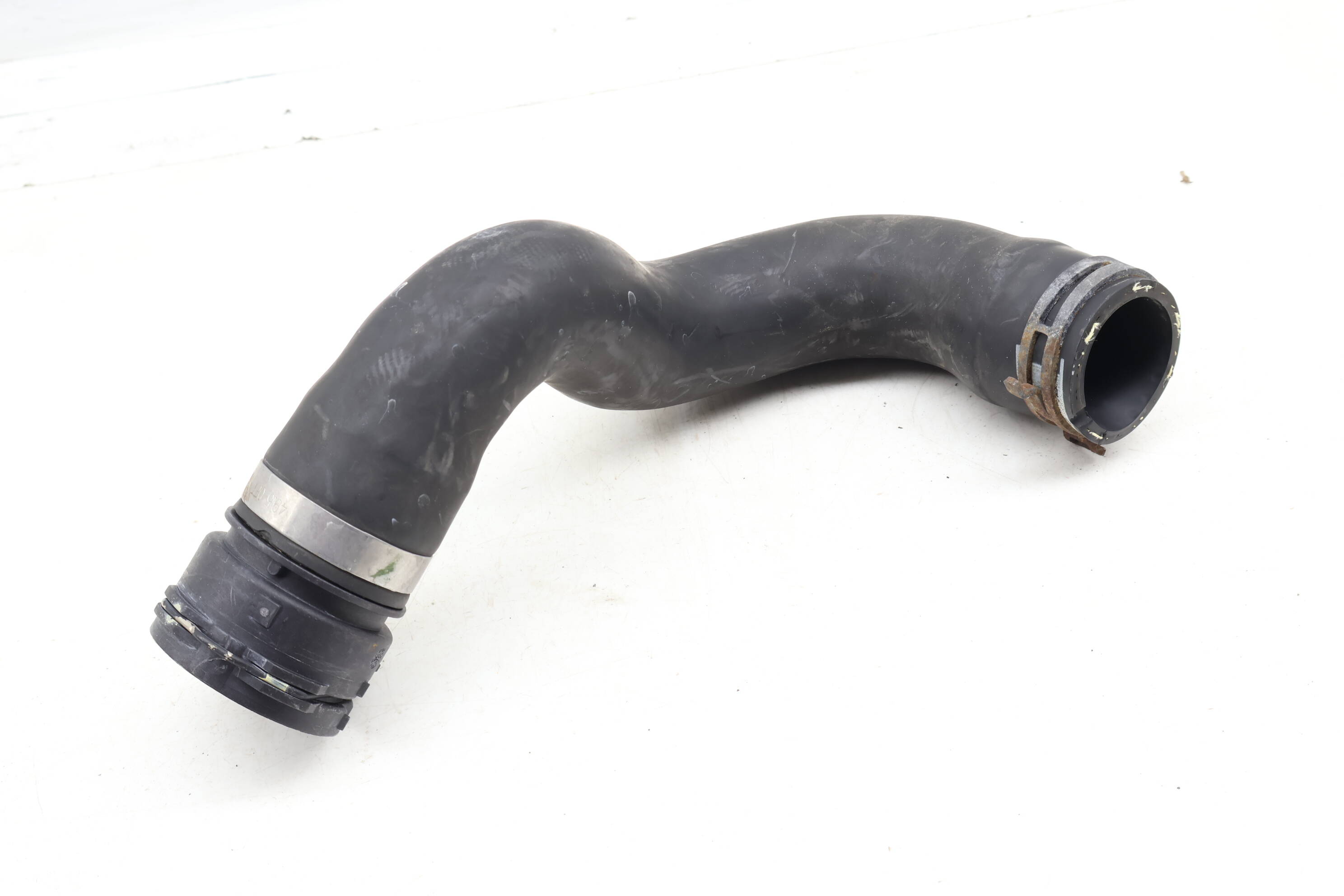 Radiator&#x20;Coolant&#x20;Hose&#x20;&#x2F;&#x20;Line&#x20;4H0121101AD