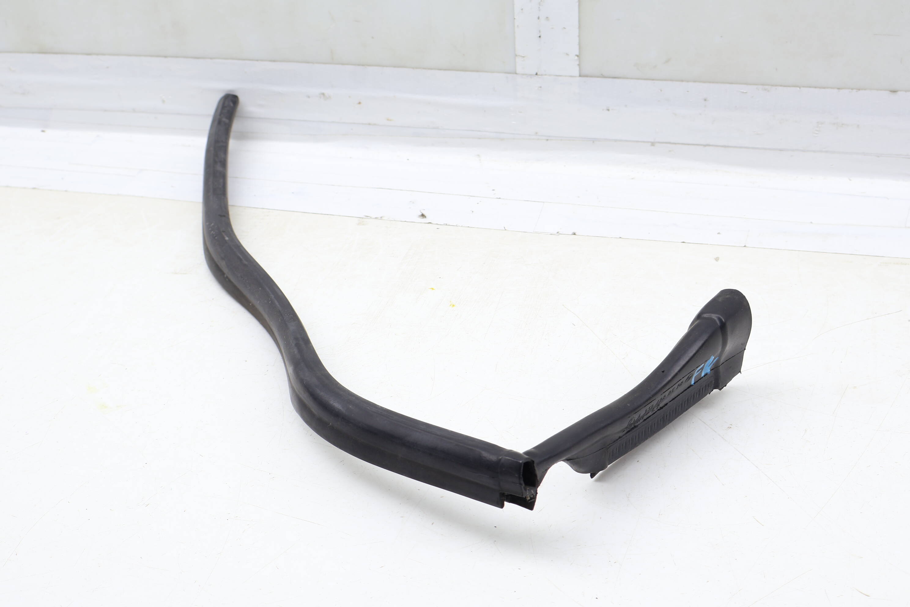 Side Engine Compartment Cowl Seal 2126280598