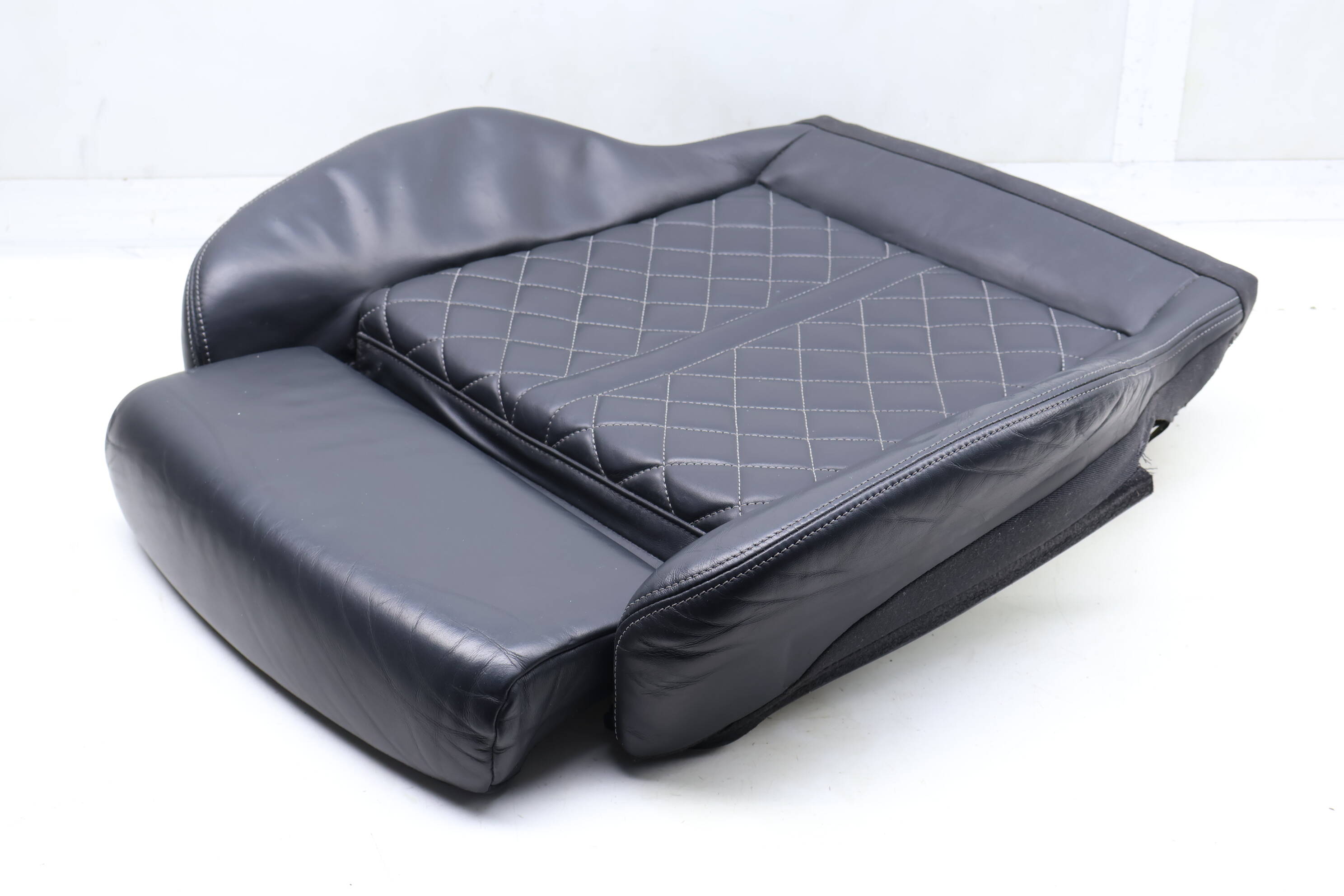 Lower Seat Bottom Cushion 8W0881405R