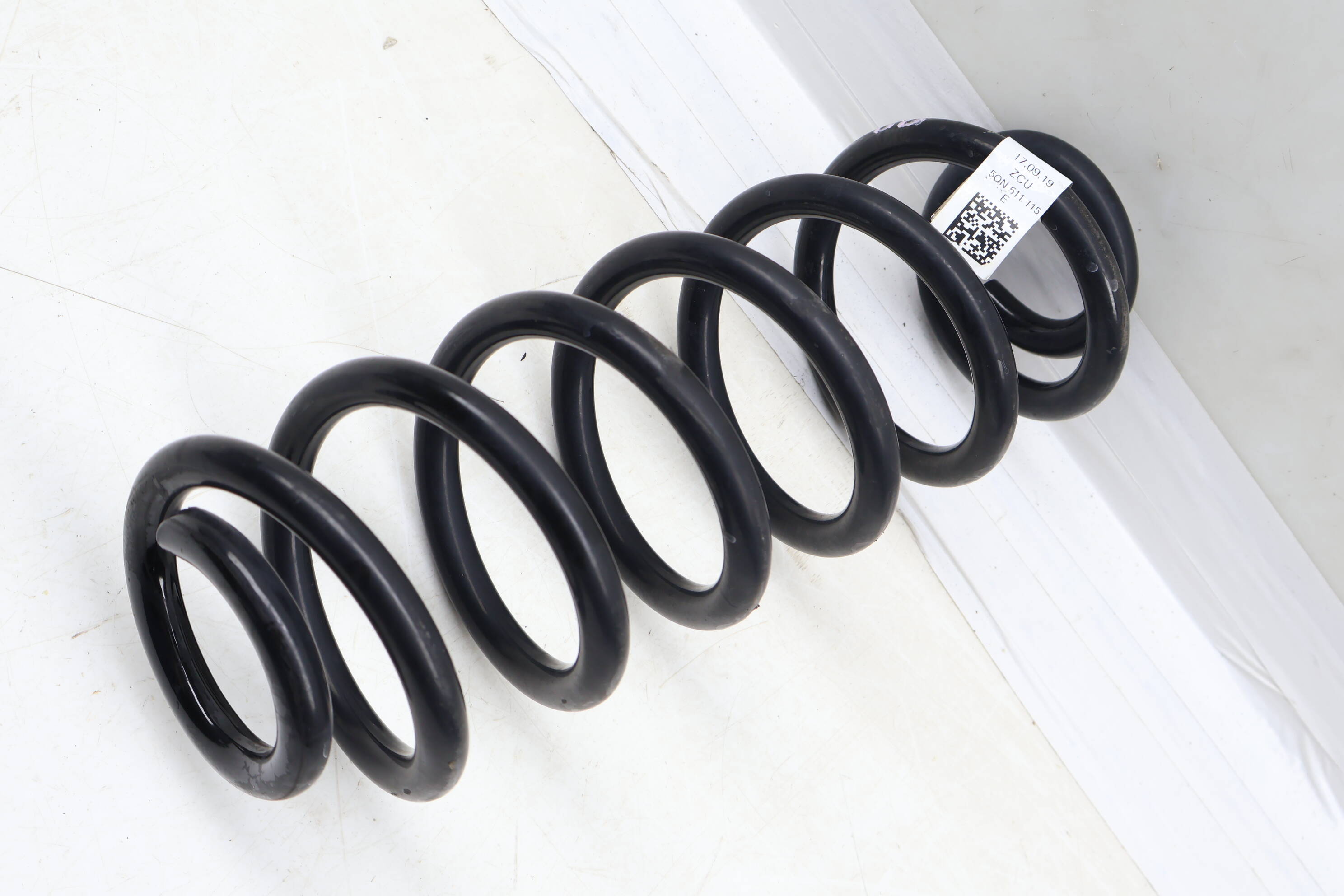 Coil Spring 5QN511115E