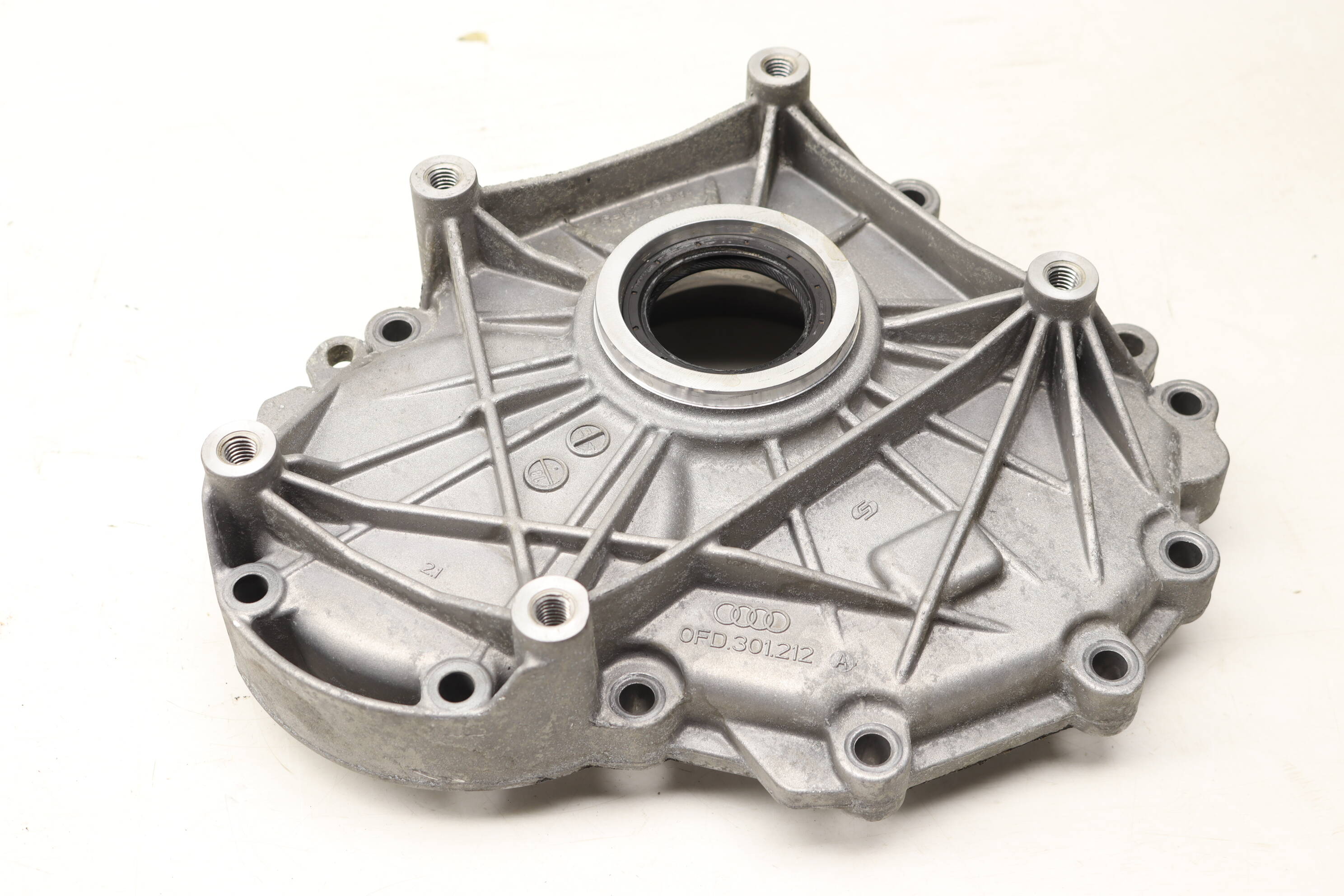 Transmission Case Cover 0FD301212A 9A730121201