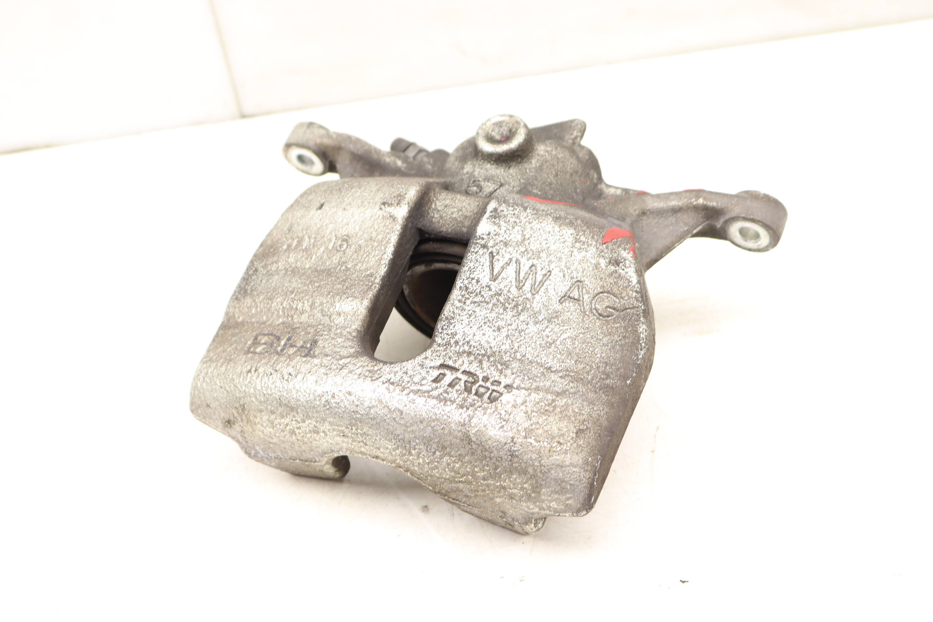 Brake Caliper 8V0615124D