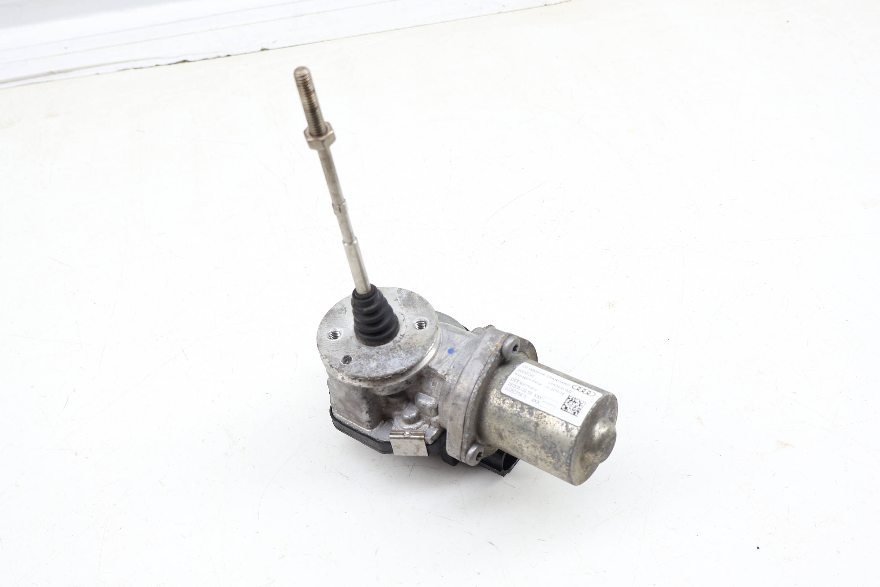 Turbo / Turbocharger Wastegate Actuator 06K145614D