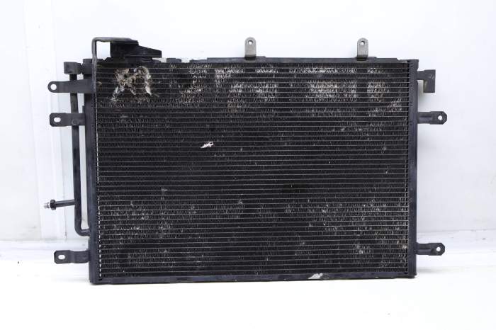 Ac Condenser 8E0260401S main product photo
