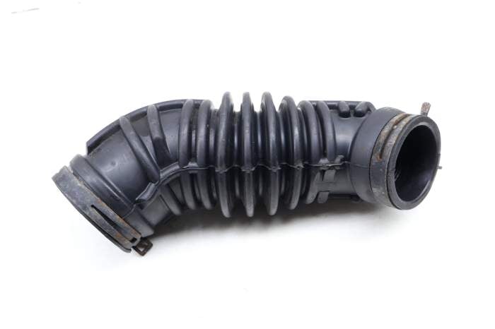 2.0 Turbo Air Intake Duct / Hose 8E0133356D main product photo
