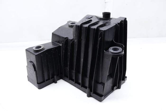 Engine Air Filter Housing / Box - Lower Half 3QF129601F main product photo
